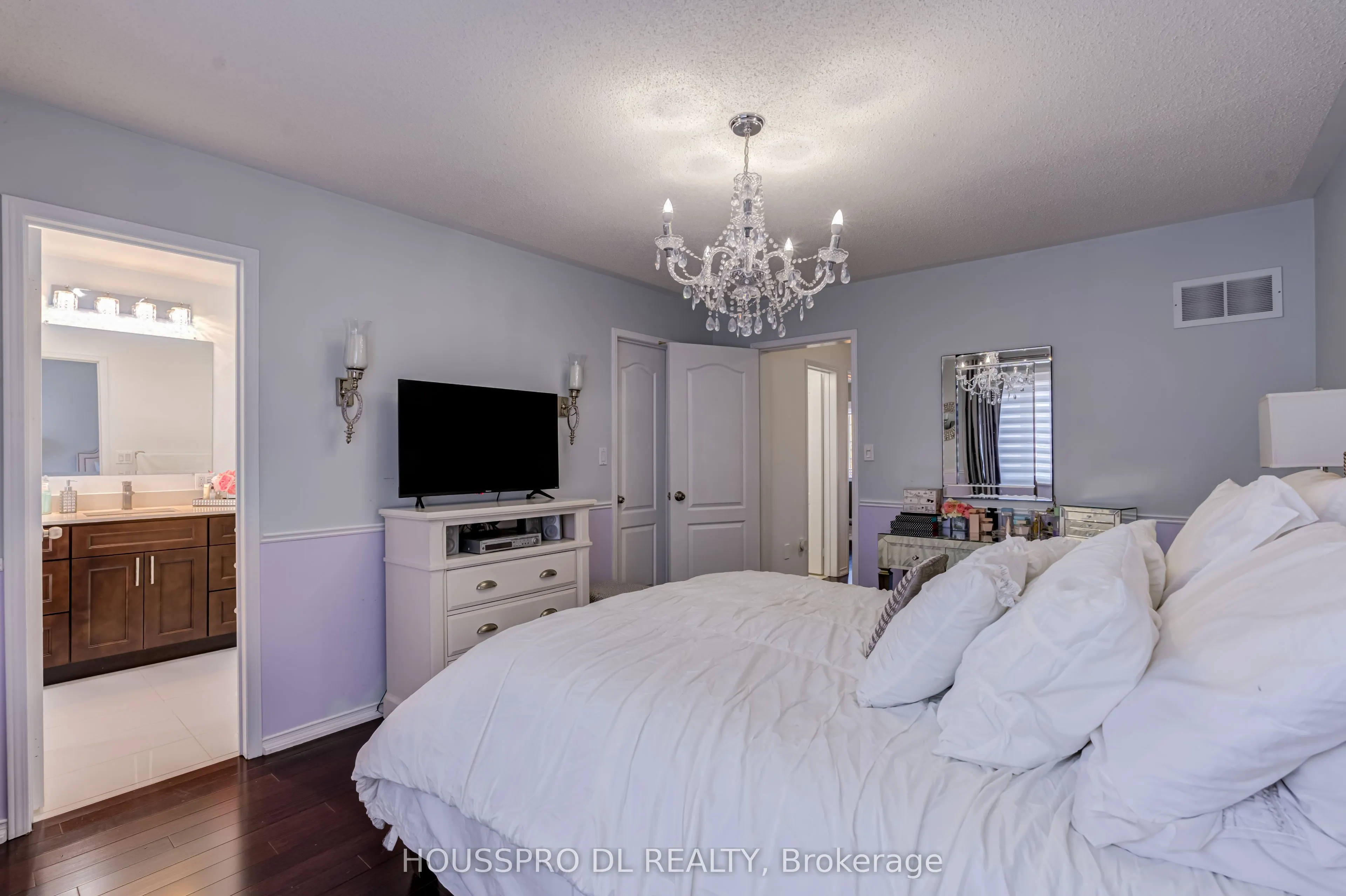 619 Evans Avenue #12