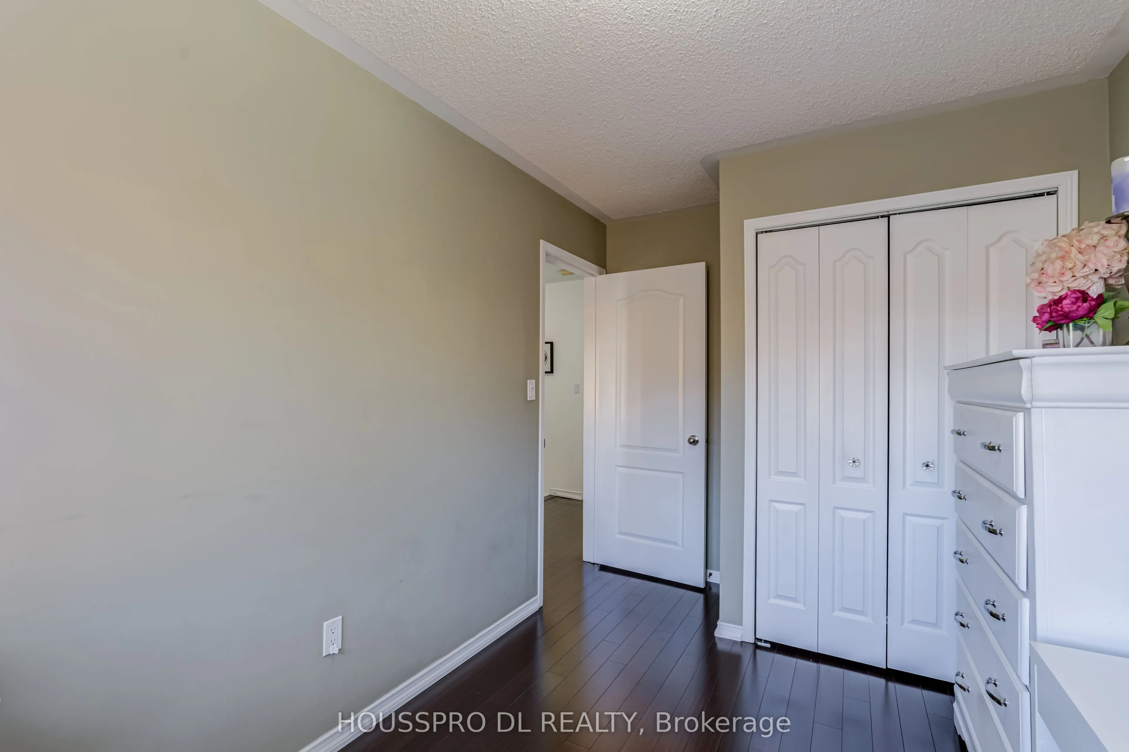 619 Evans Avenue #12