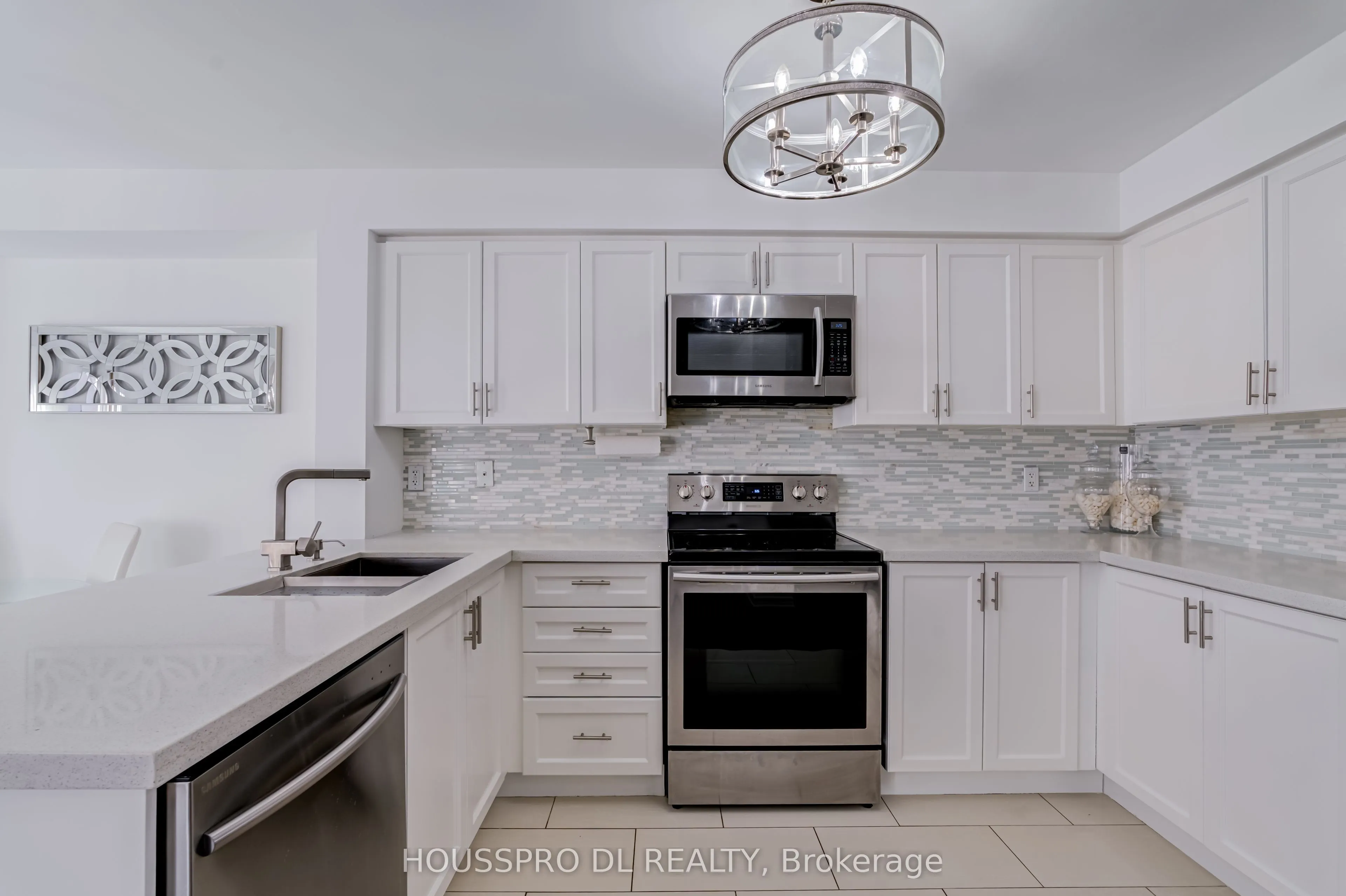619 Evans Avenue #12