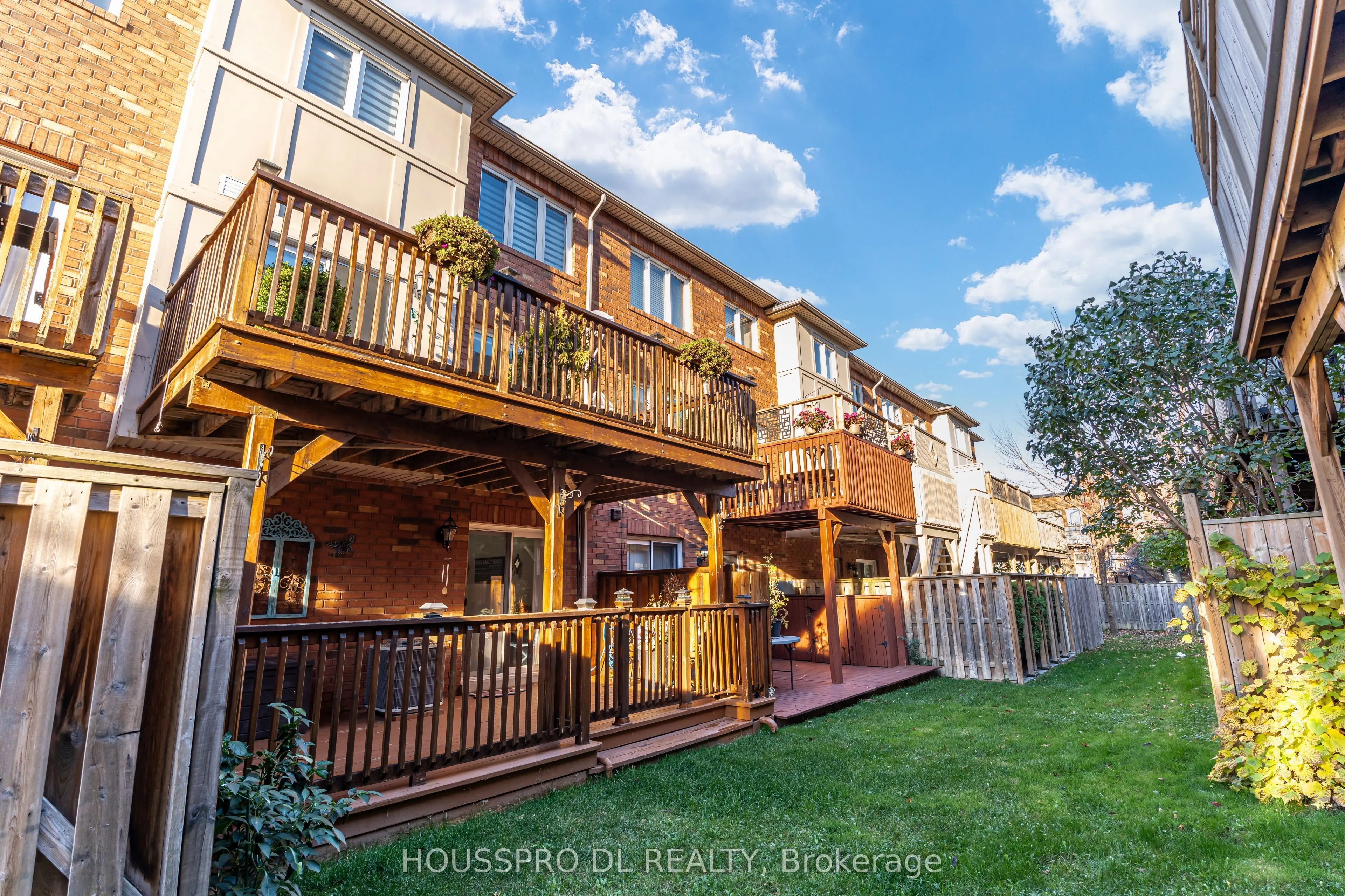 619 Evans Avenue #12