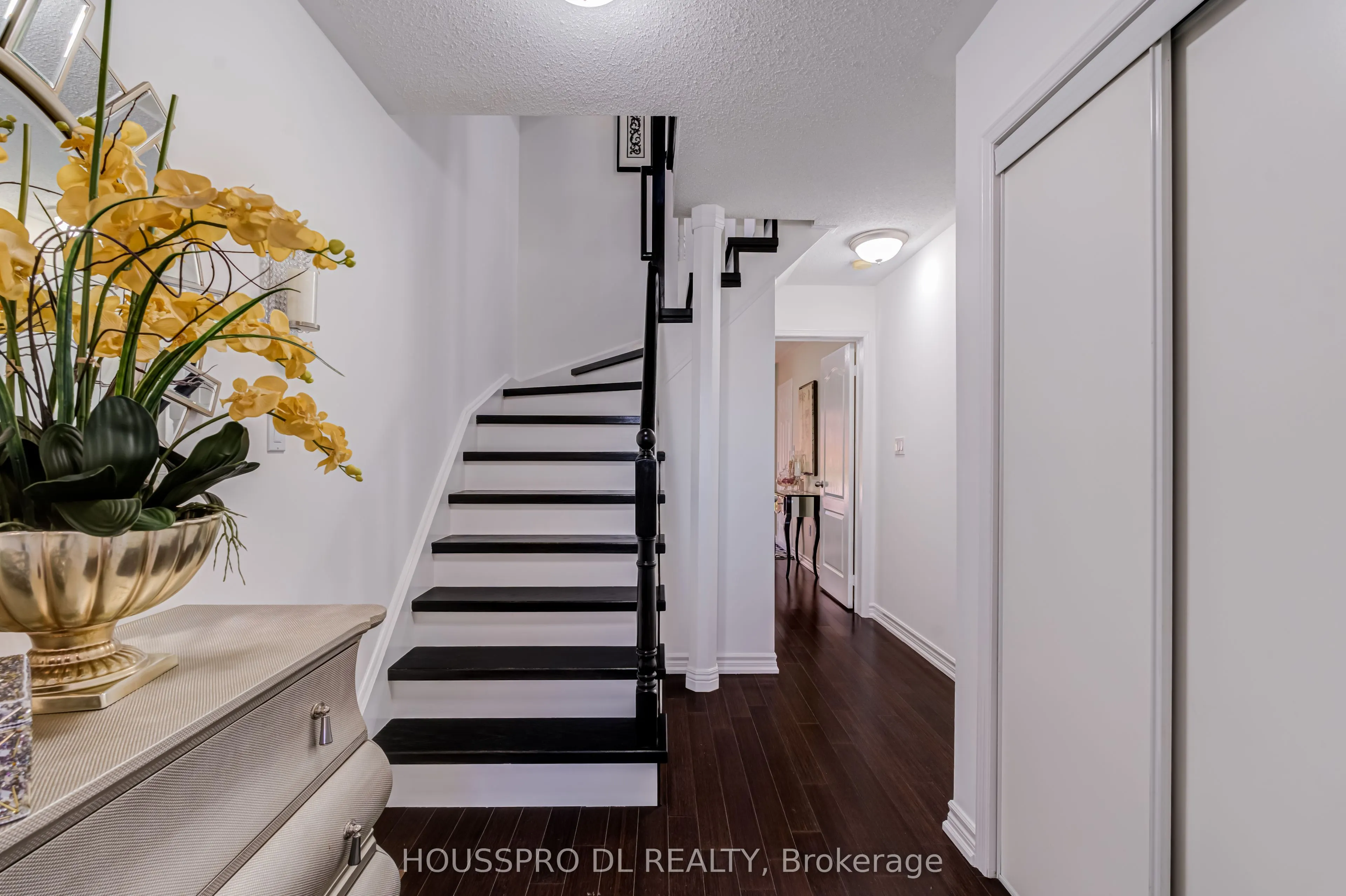 619 Evans Avenue #12