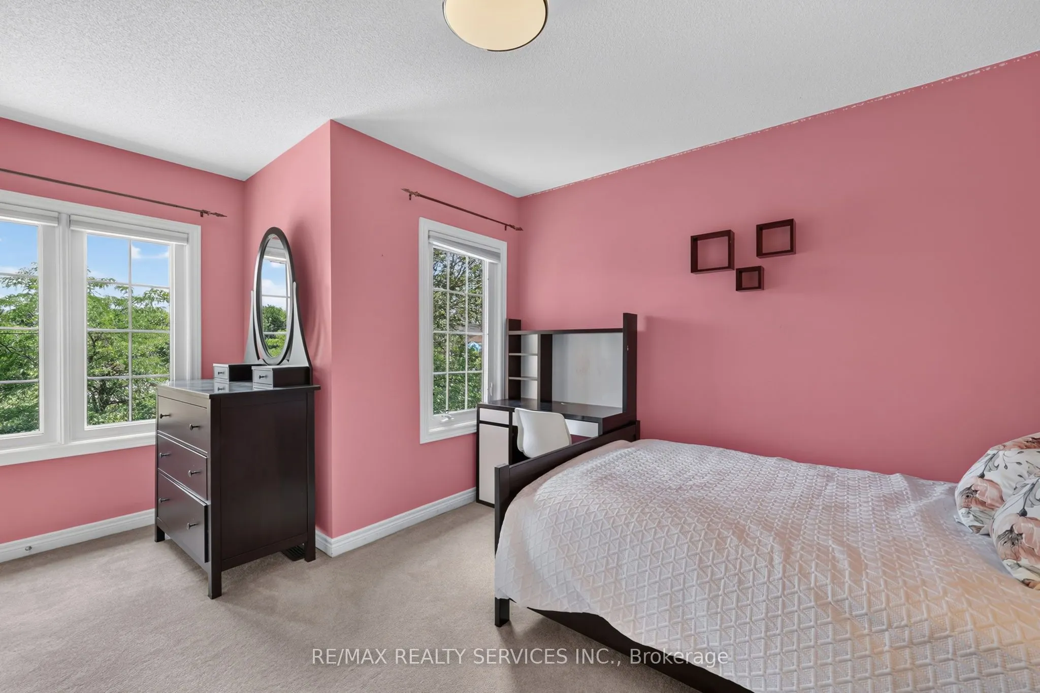 1 Plummer Road