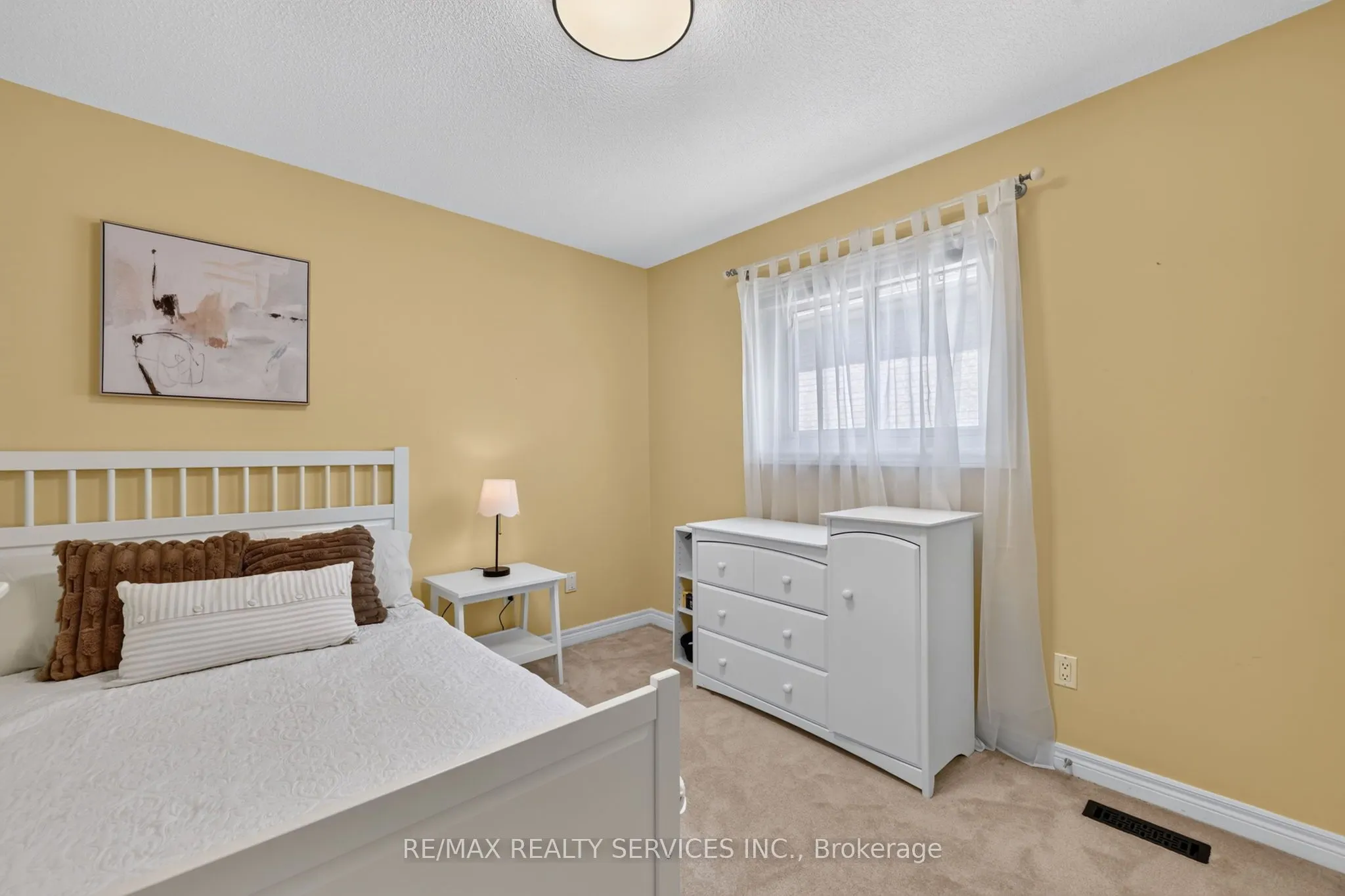 1 Plummer Road