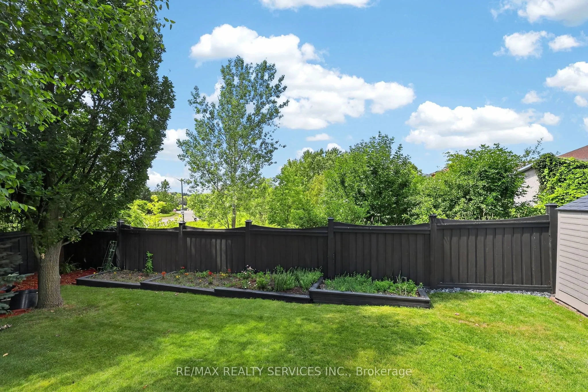 1 Plummer Road
