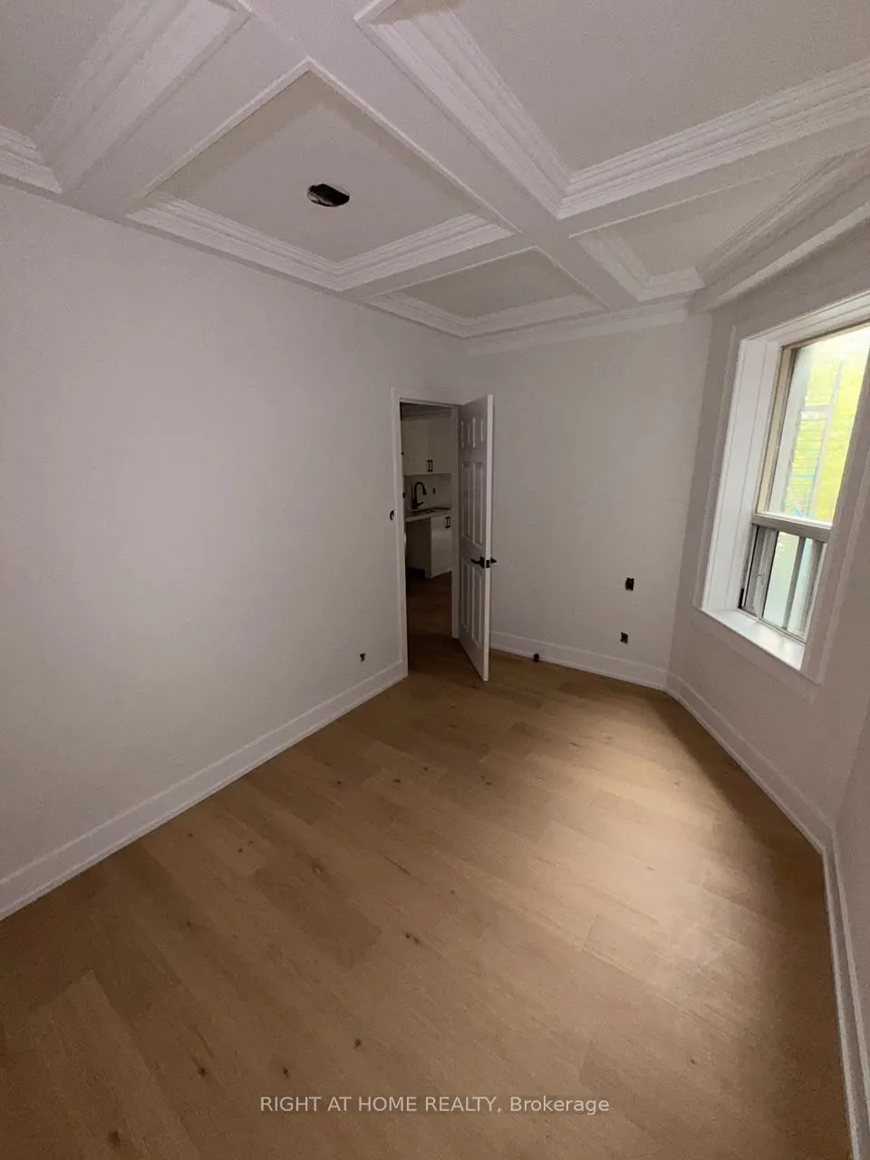 2245 Dundas Street W #202