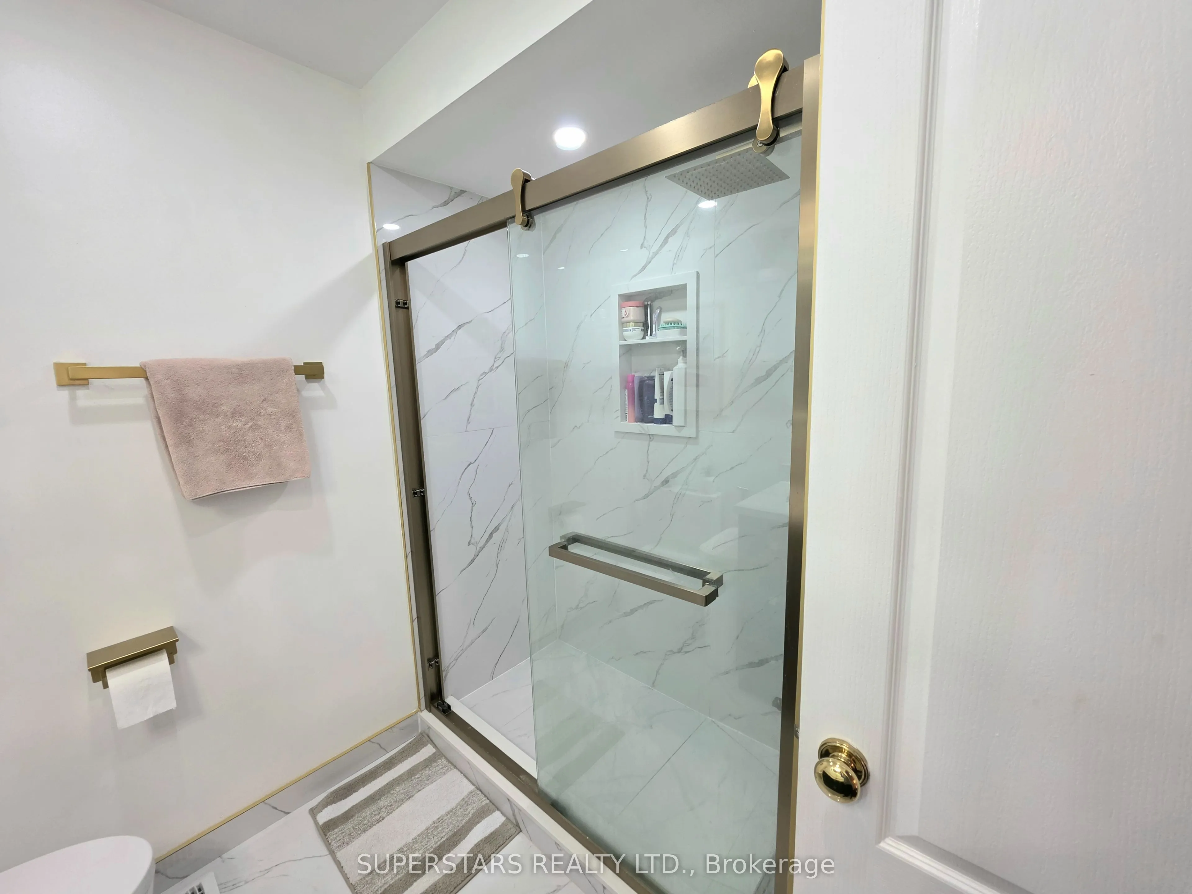 949 Binscarth Drive