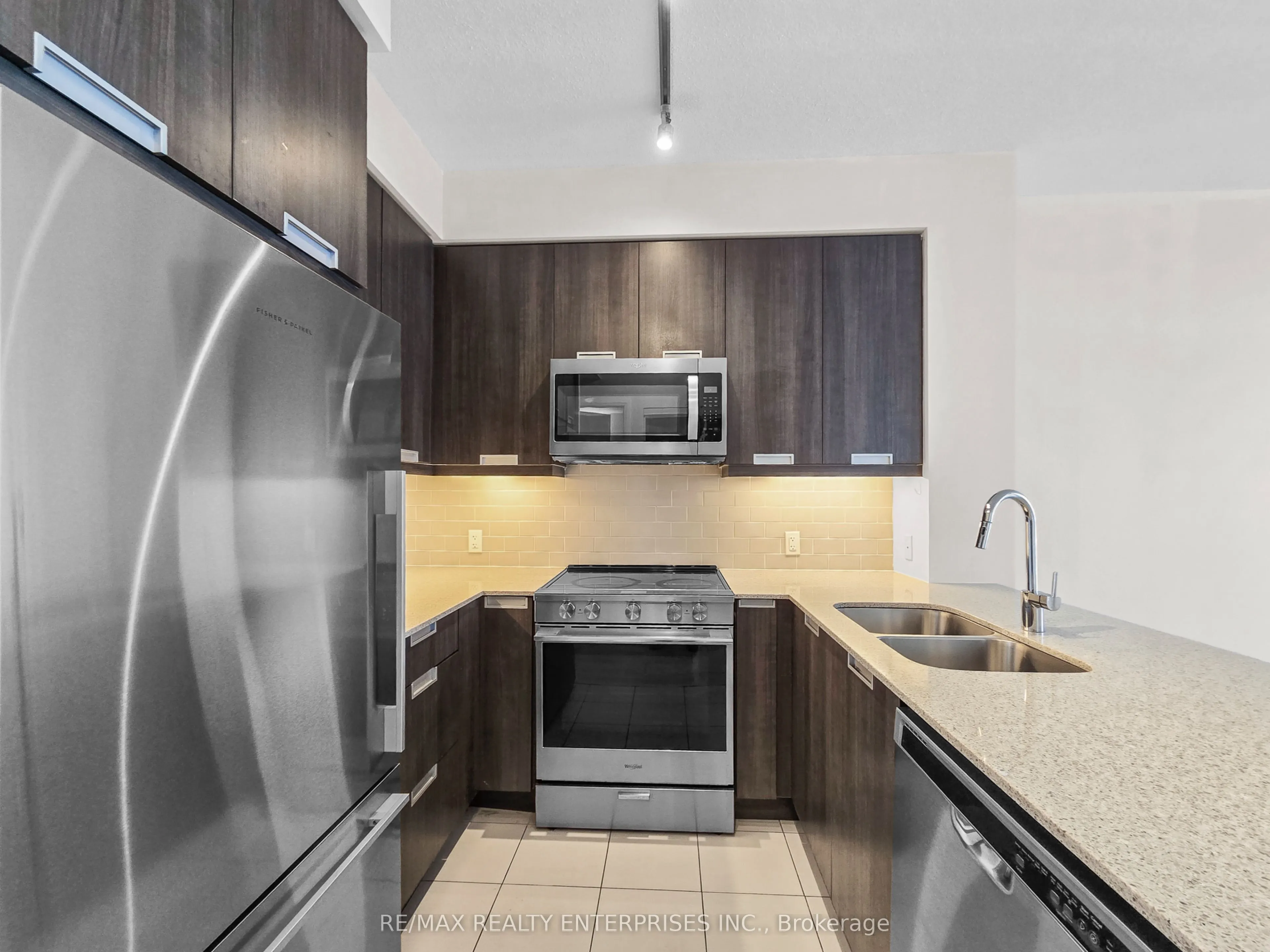 35 Watergarden Drive #3212