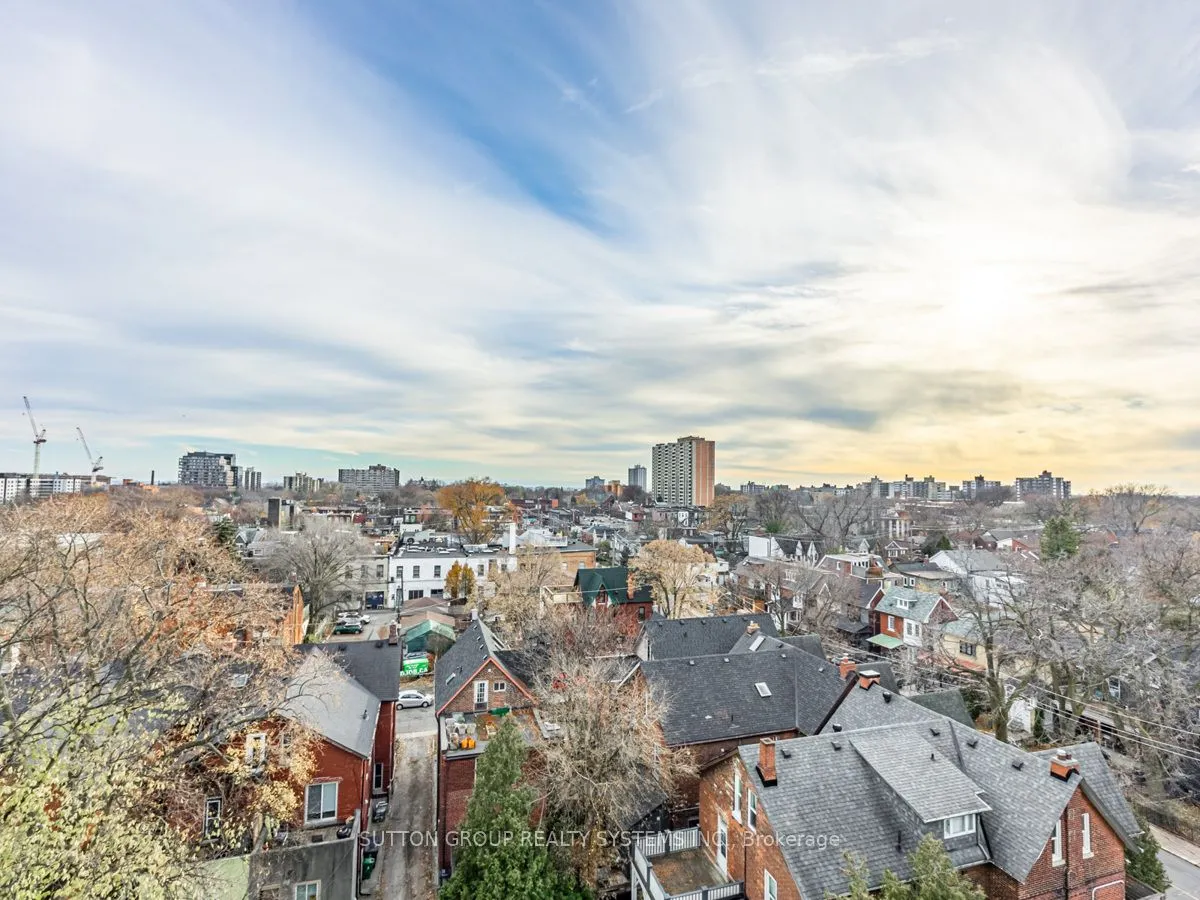 57 Brock Avenue #707