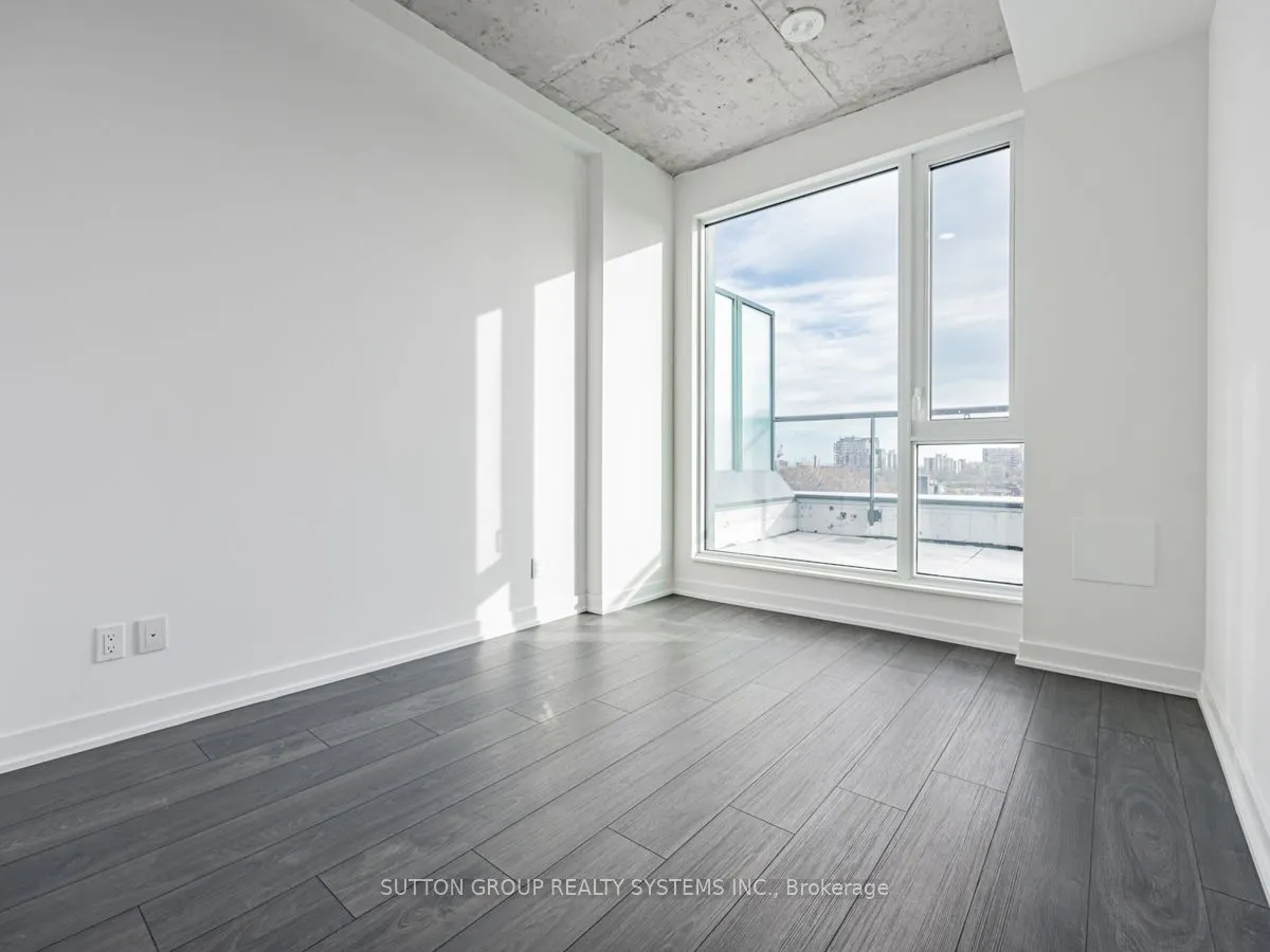 57 Brock Avenue #707