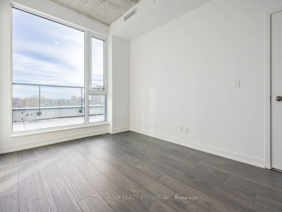 57 Brock Avenue #707