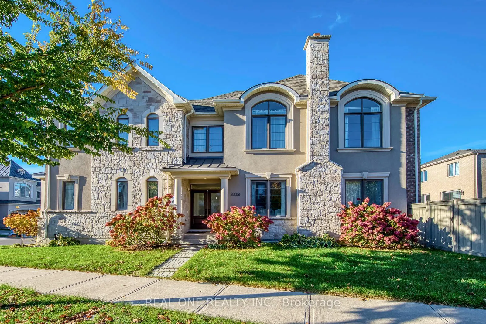3328 Vardon Way