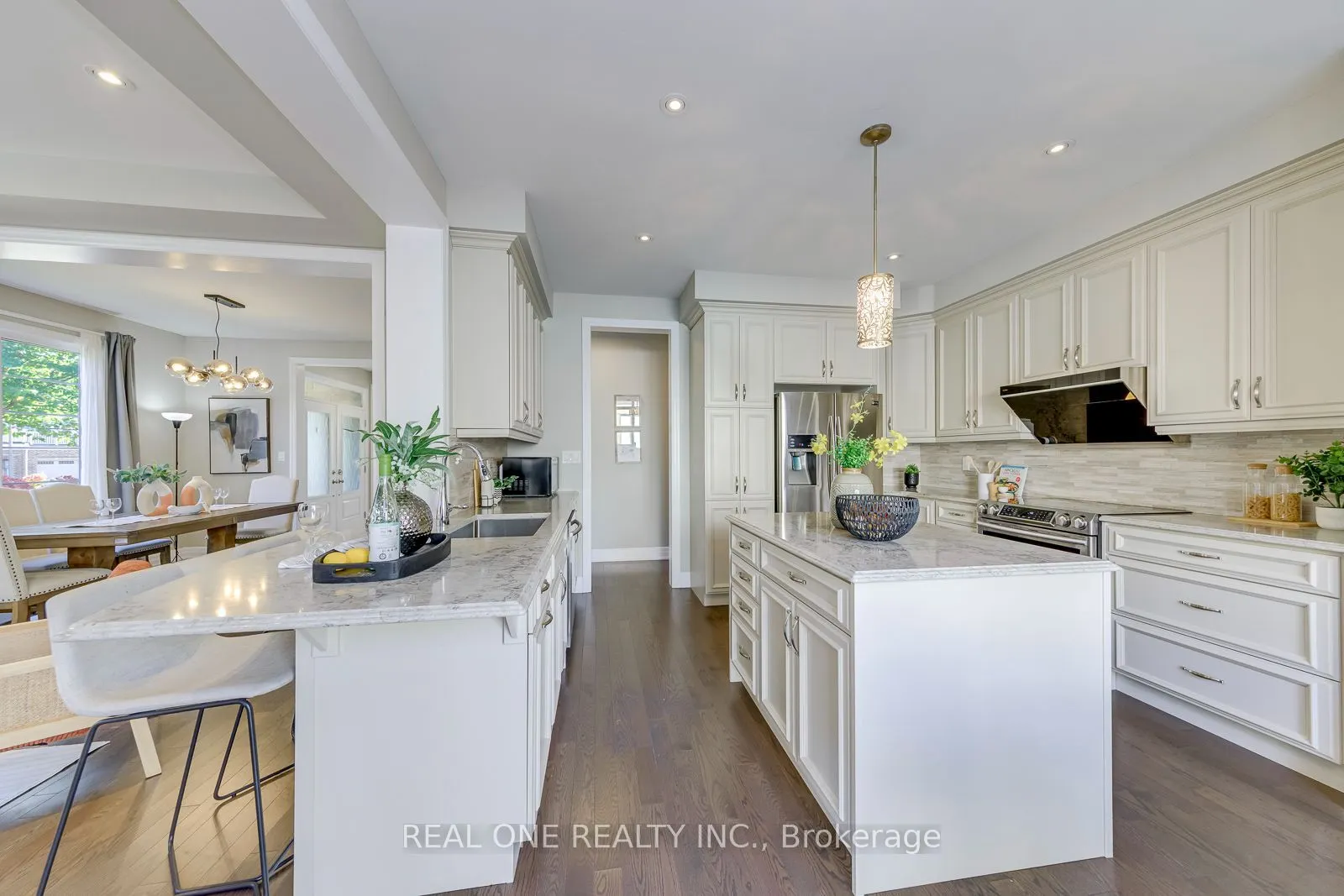 3328 Vardon Way