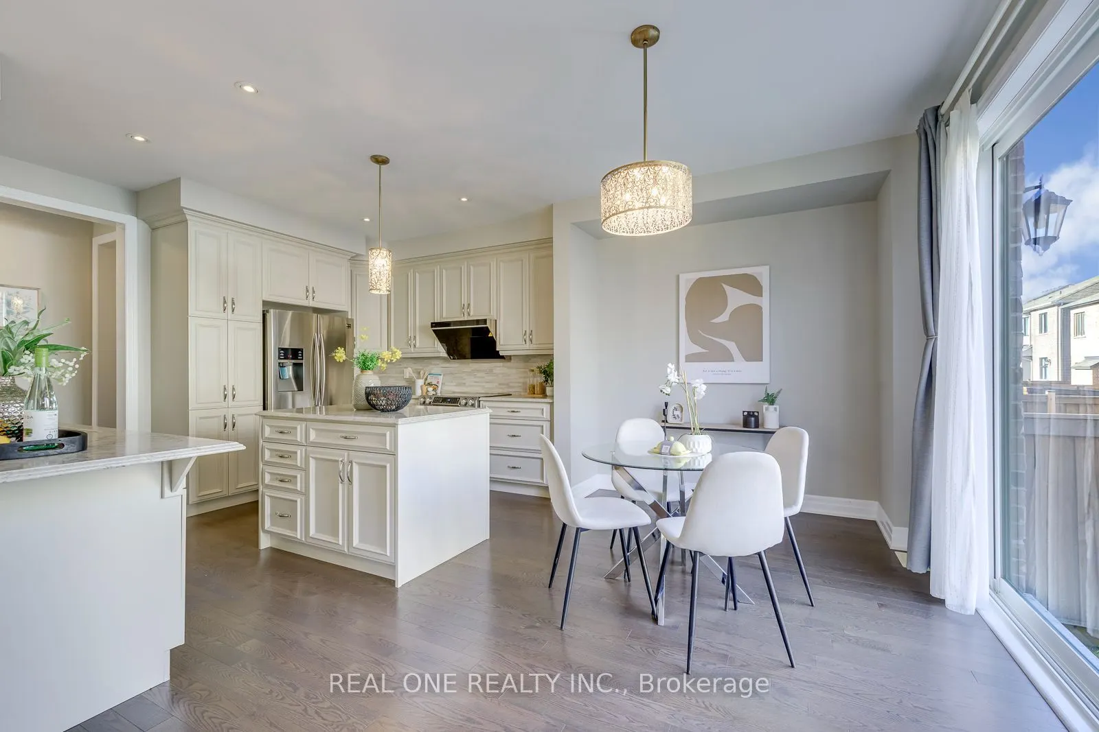 3328 Vardon Way