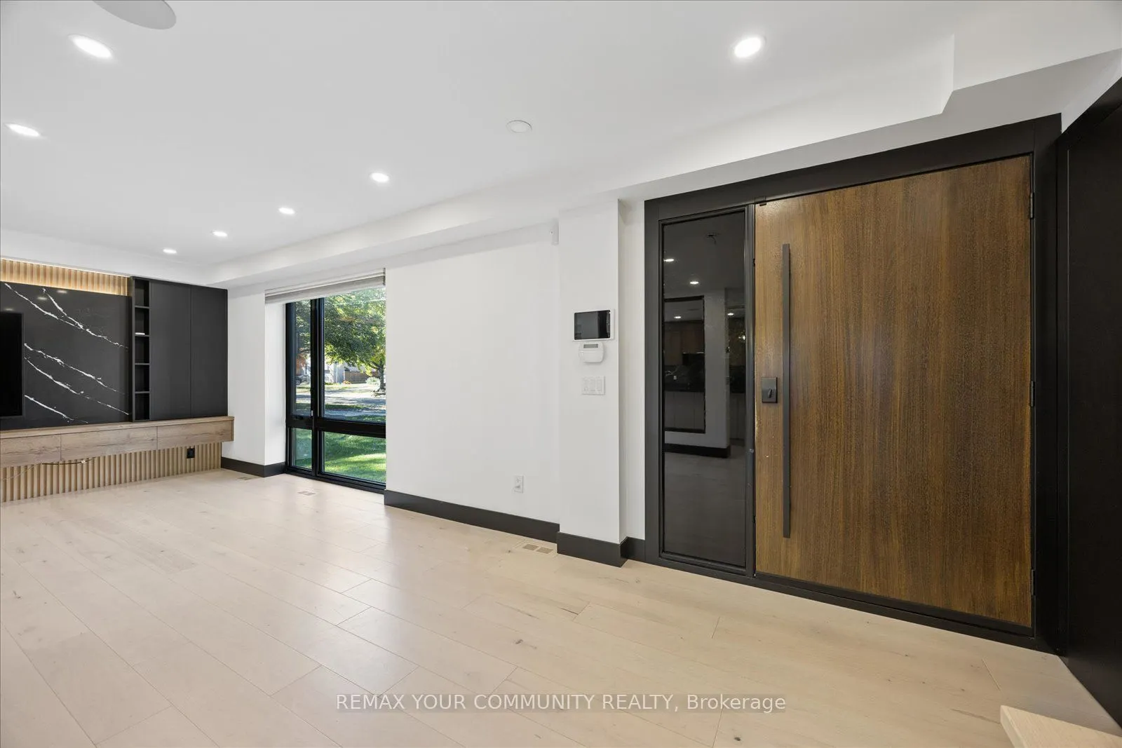 1584 Sunnycove Drive