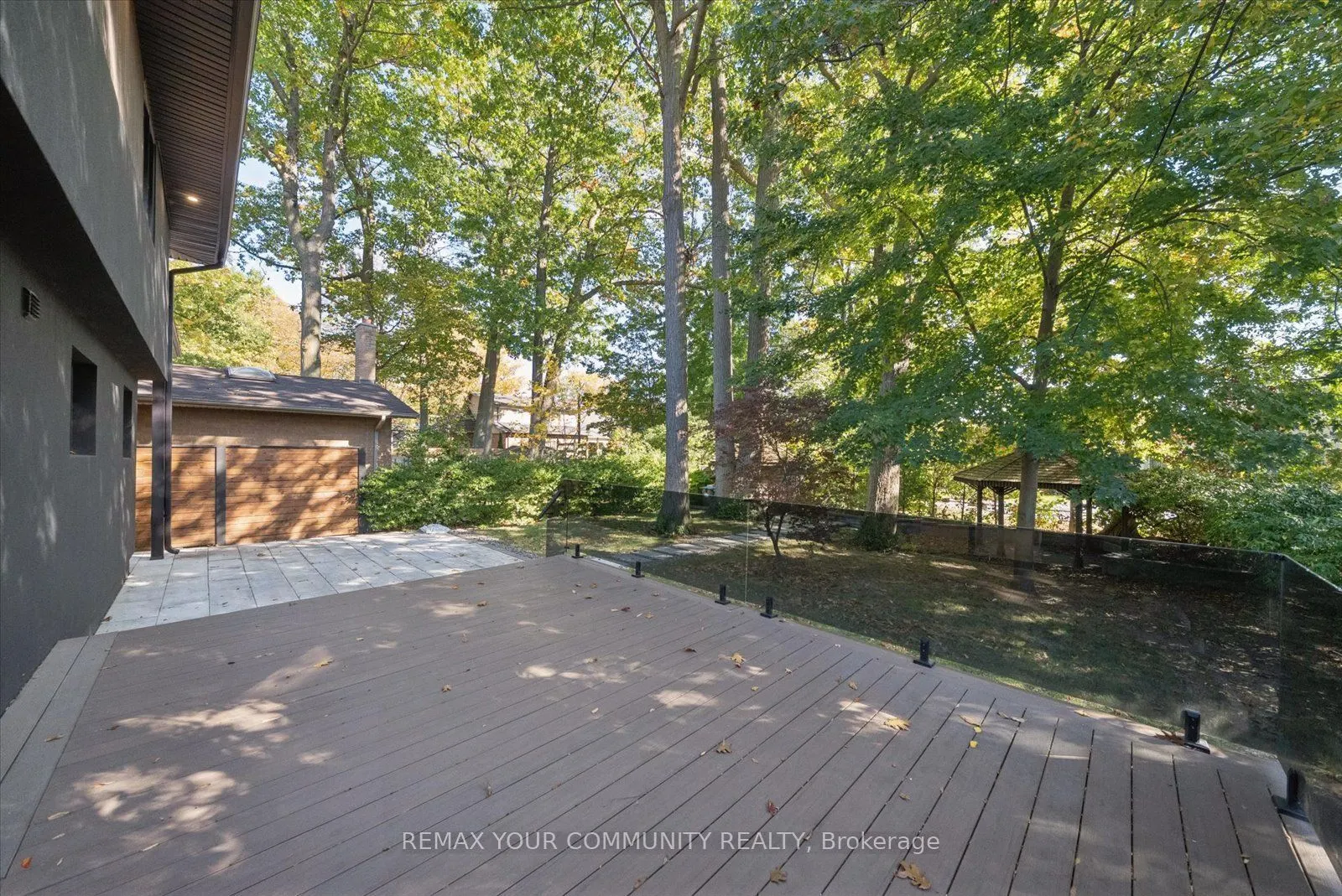 1584 Sunnycove Drive