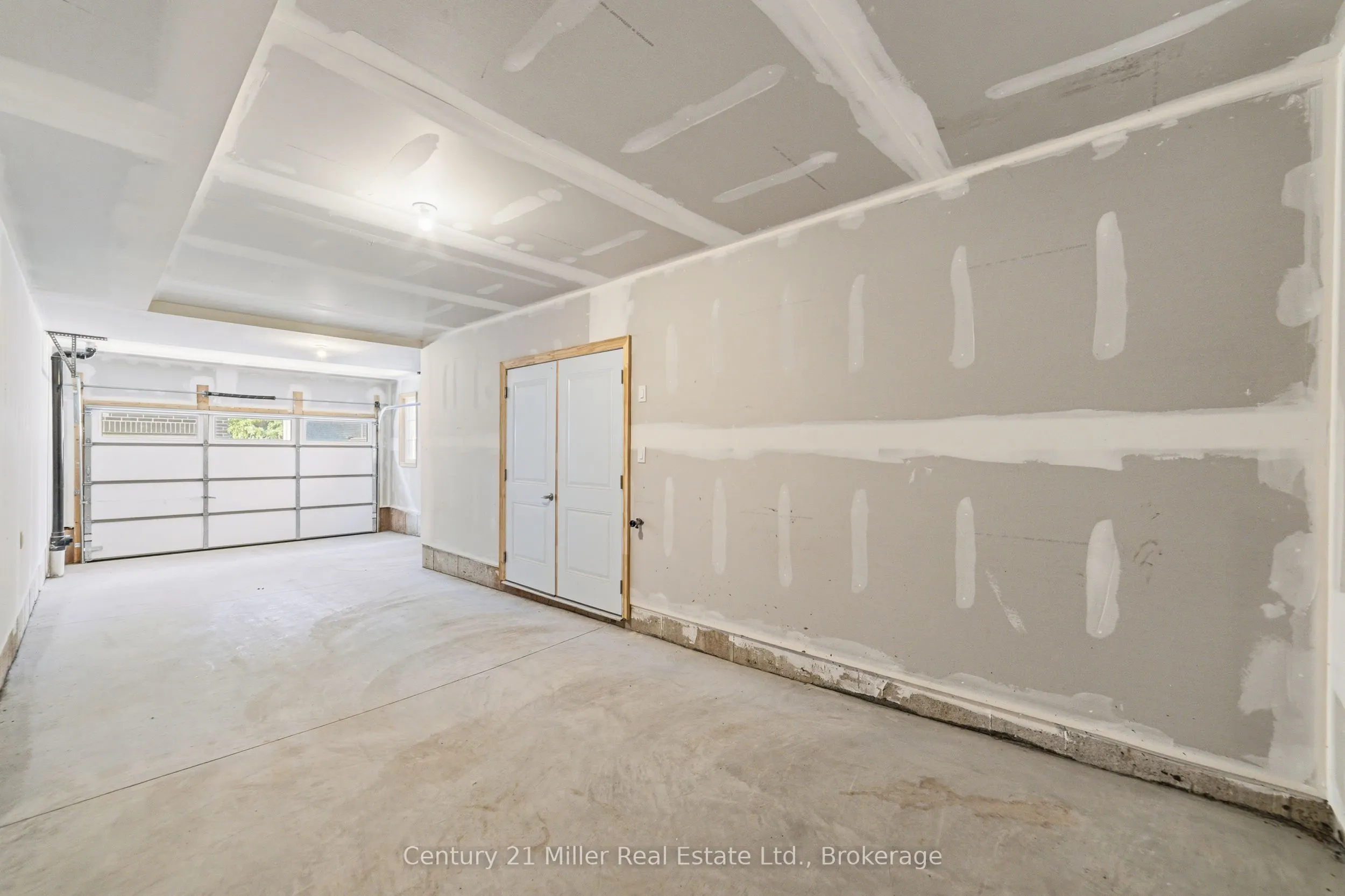 2150 Trafalgar Road #58