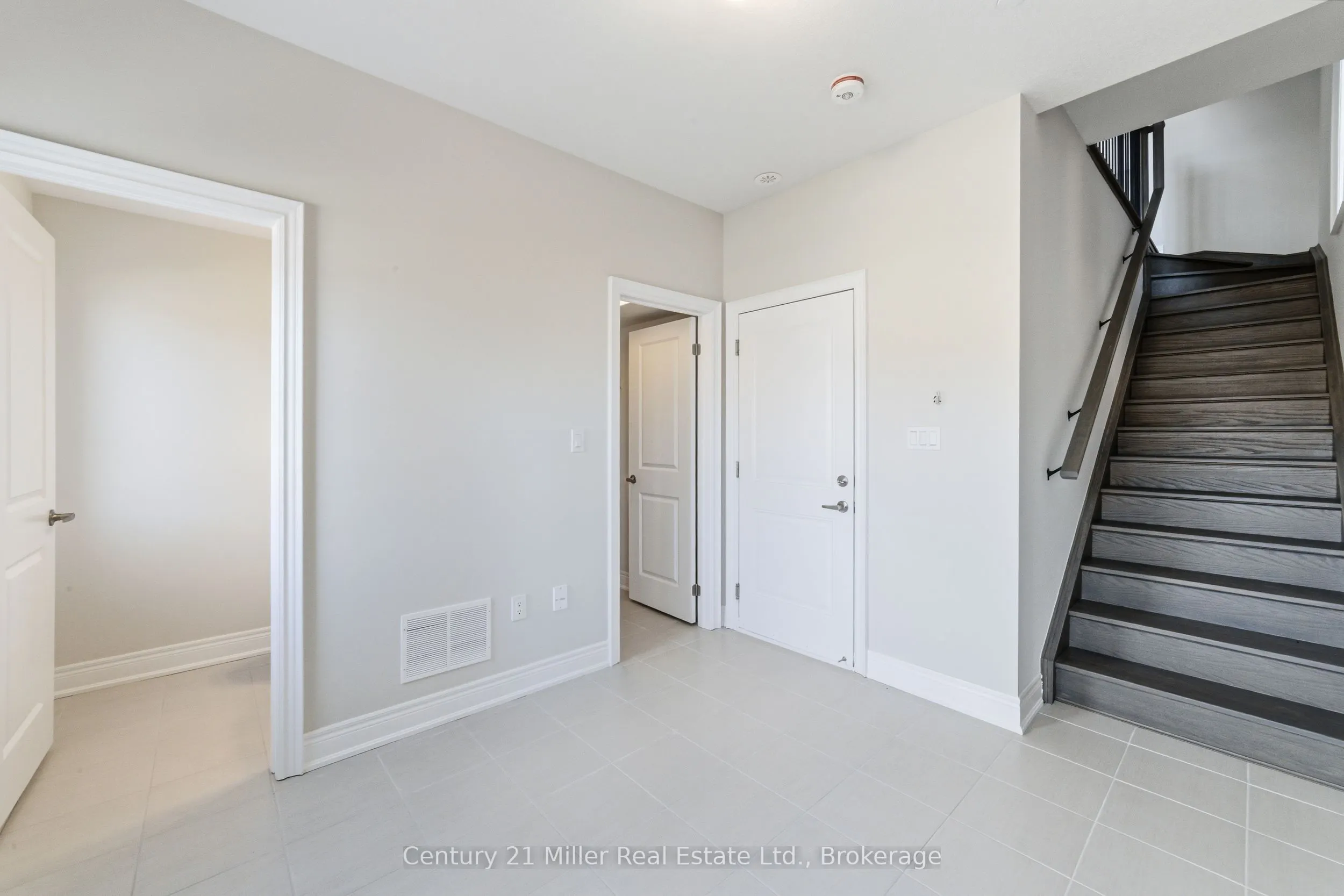 2150 Trafalgar Road #58