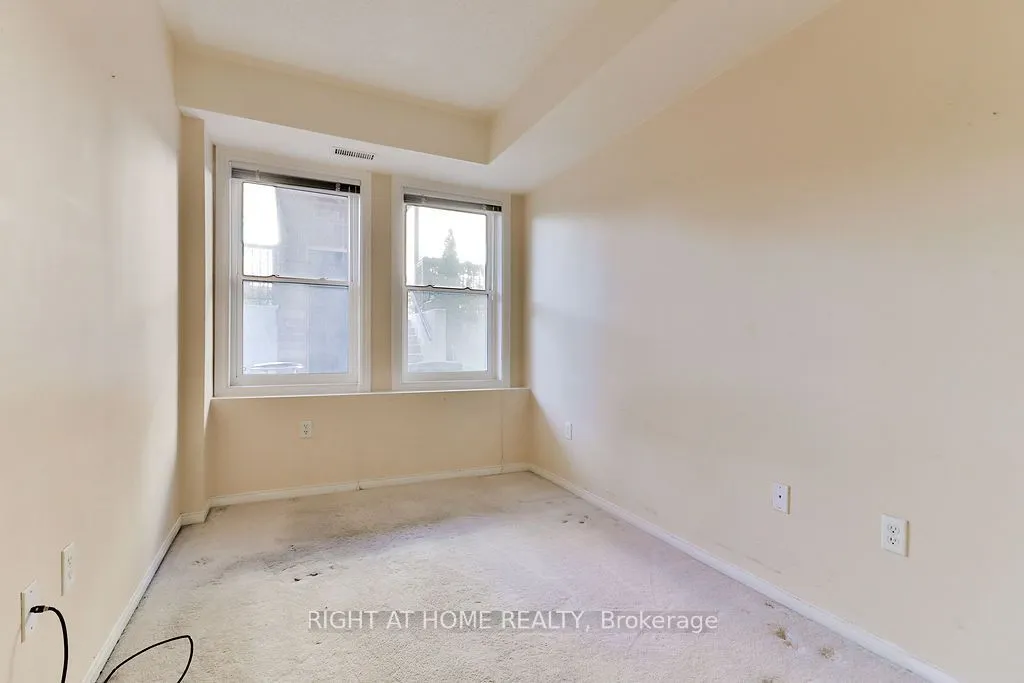 760 Lawrence Avenue W #132