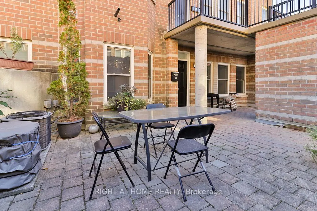 760 Lawrence Avenue W #132