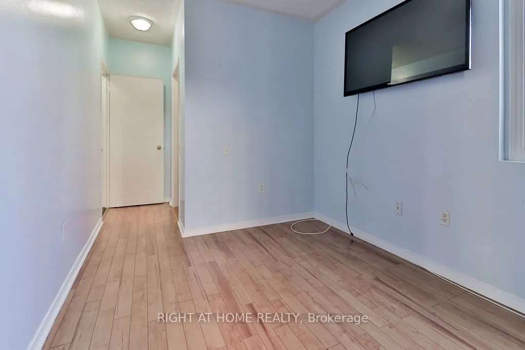 760 Lawrence Avenue W #132