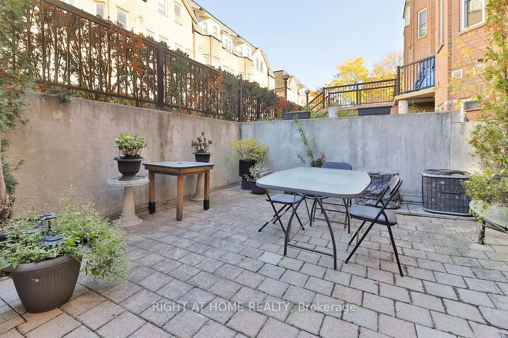 760 Lawrence Avenue W #132