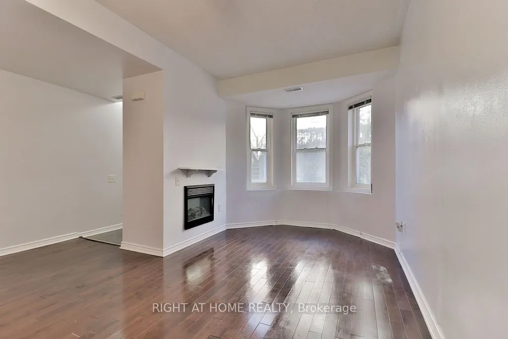 760 Lawrence Avenue W #132