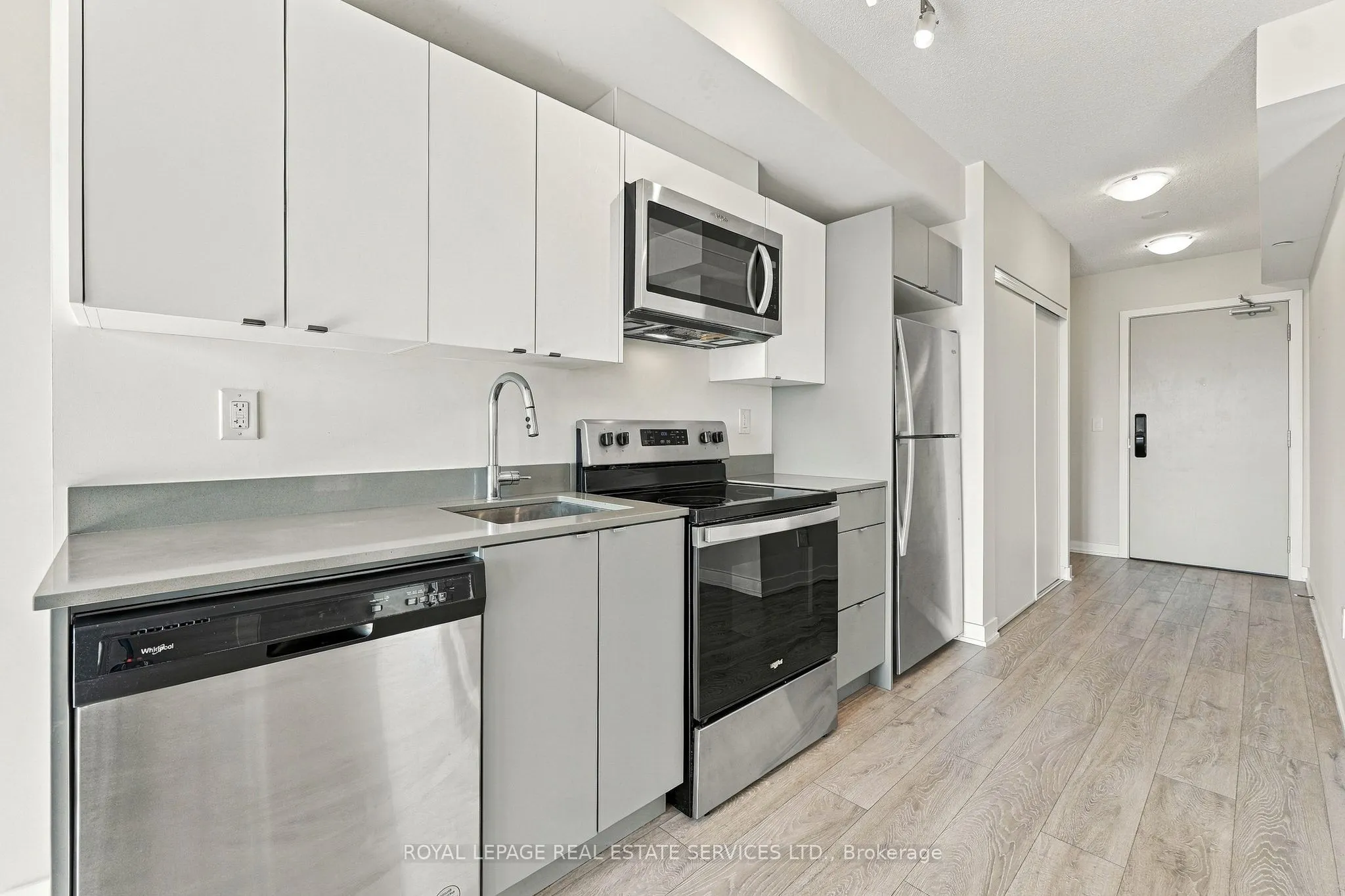 3210 Dakota Common #A501