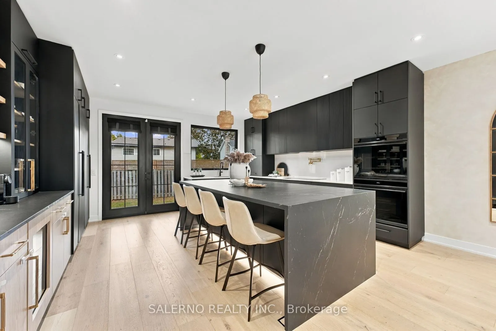 772 Banting Court