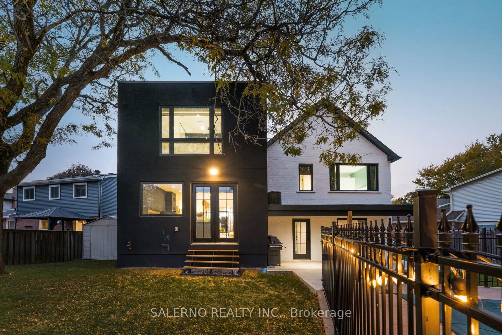772 Banting Court