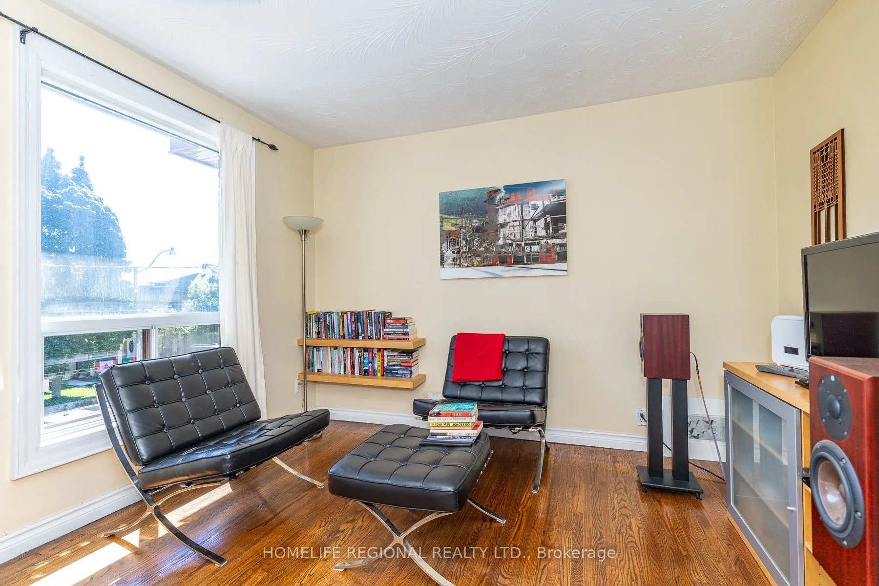 122 Emerson Avenue
