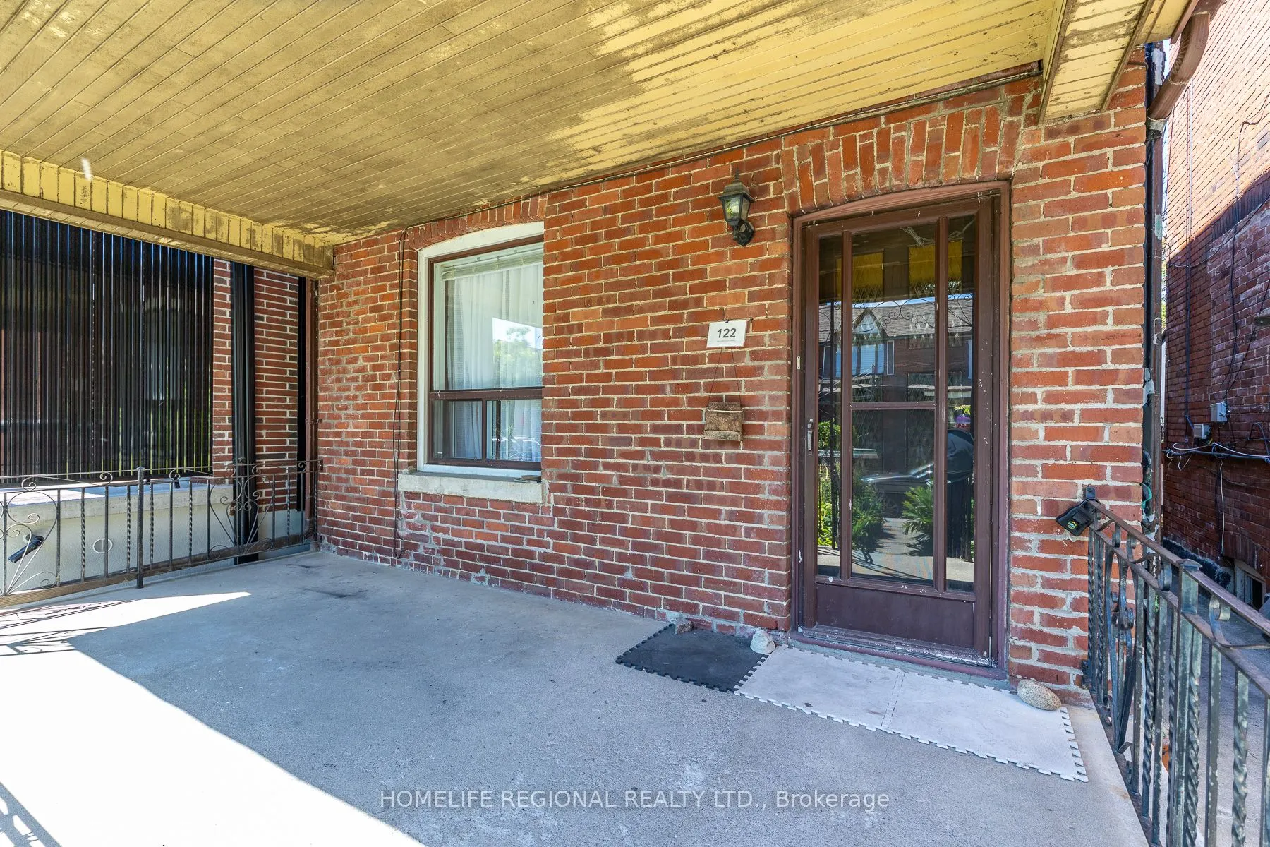 122 Emerson Avenue