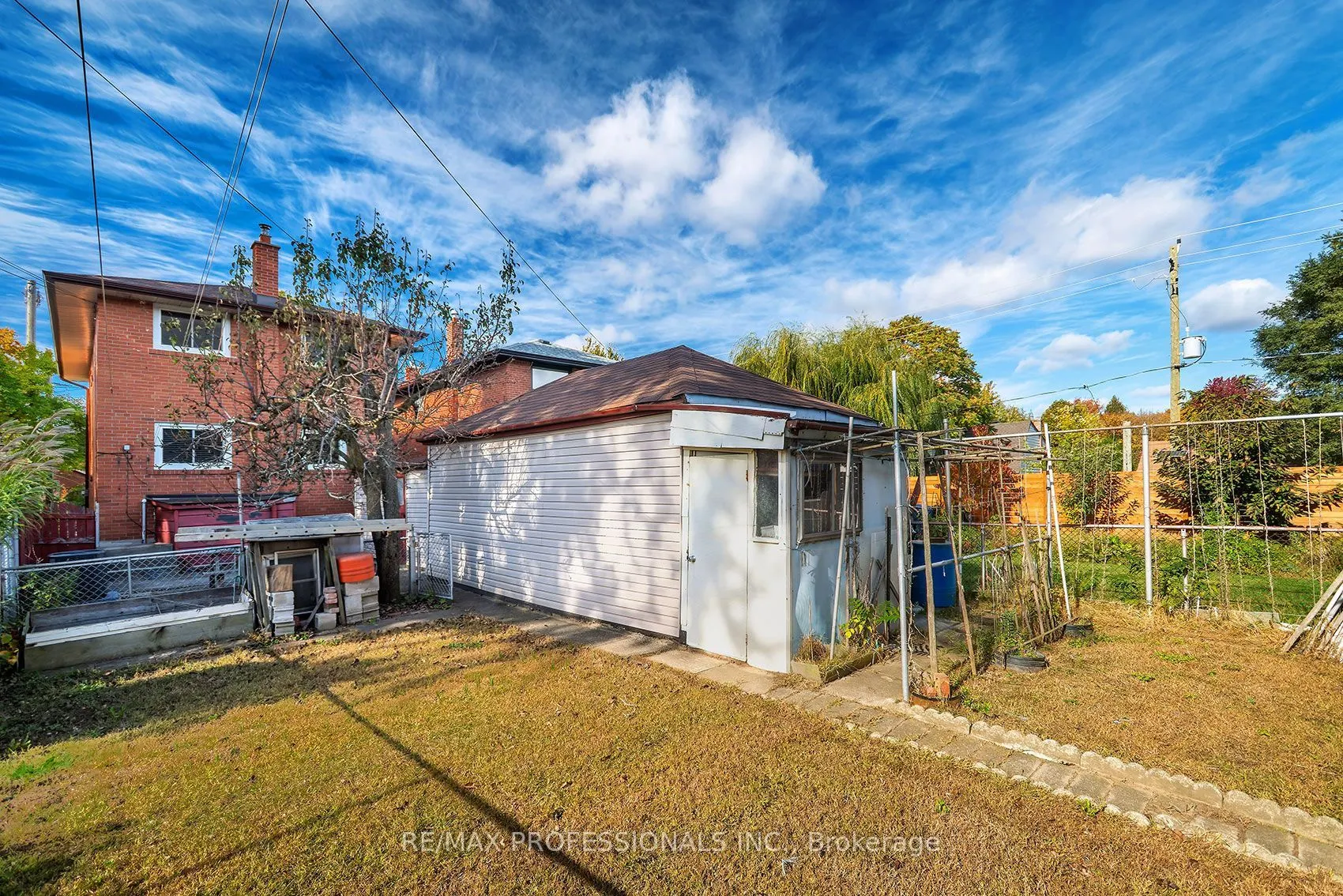 61 Rosemeade Avenue