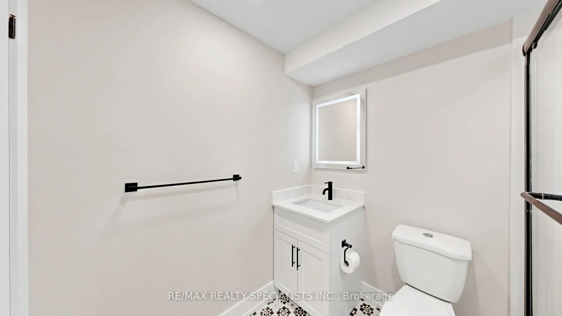 848 Sumac Crescent #BSMT