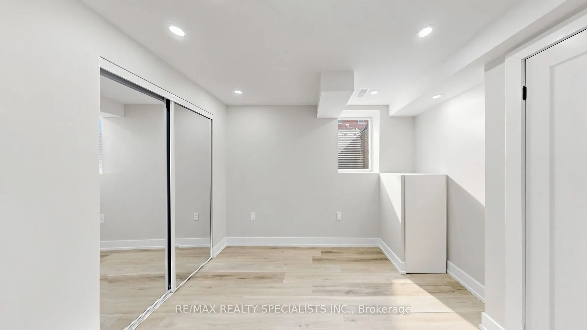 848 Sumac Crescent #BSMT