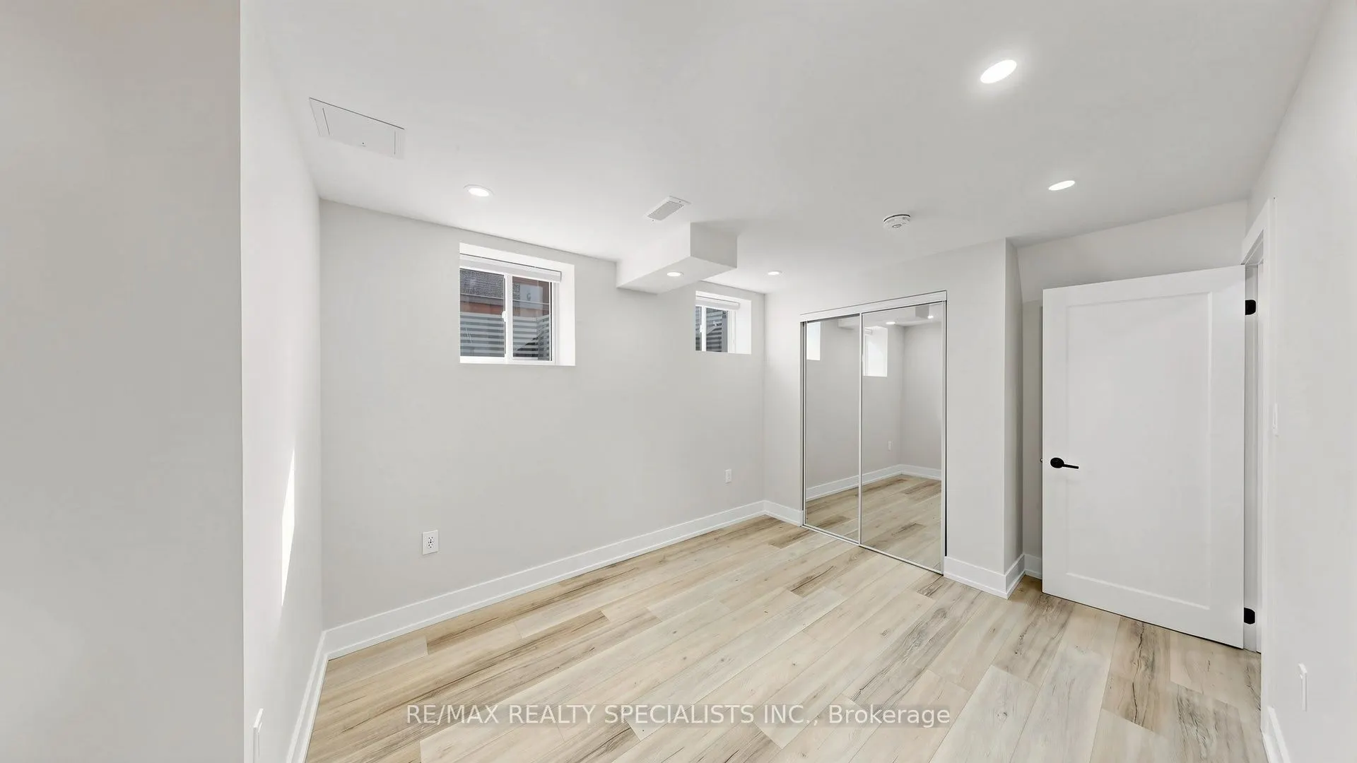 848 Sumac Crescent #BSMT