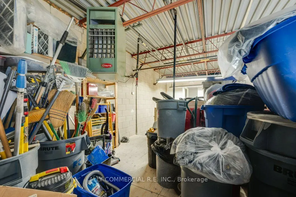 955 Wilson Avenue #15