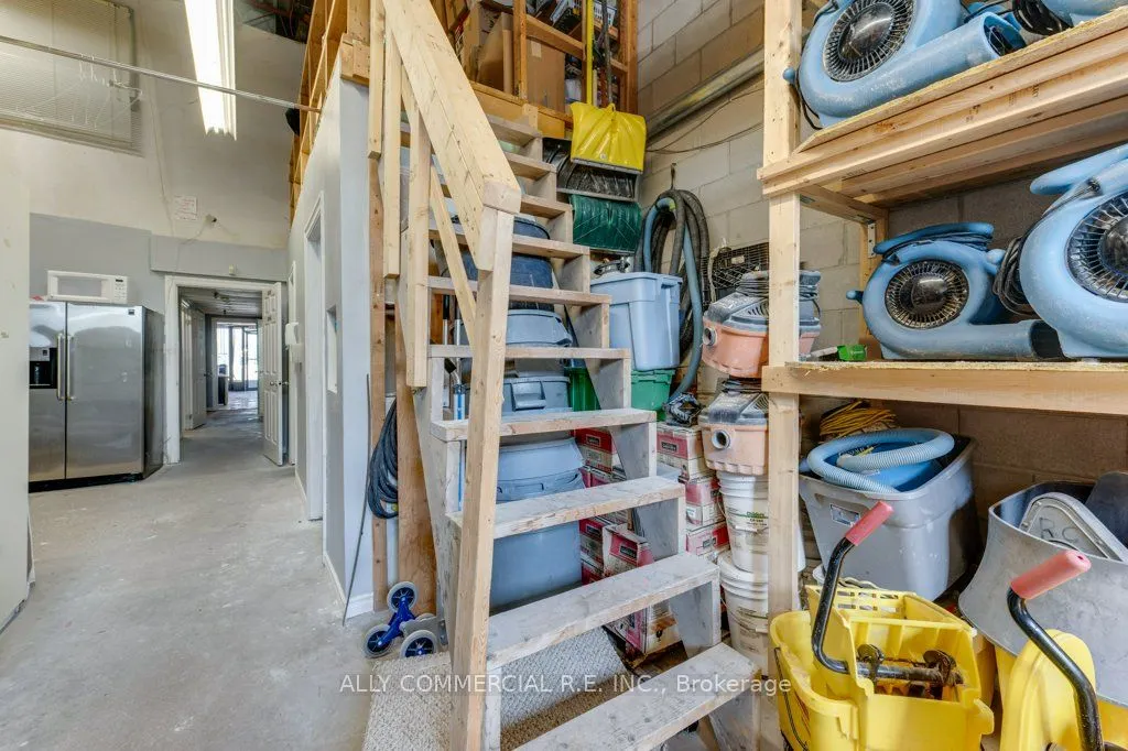 955 Wilson Avenue #15