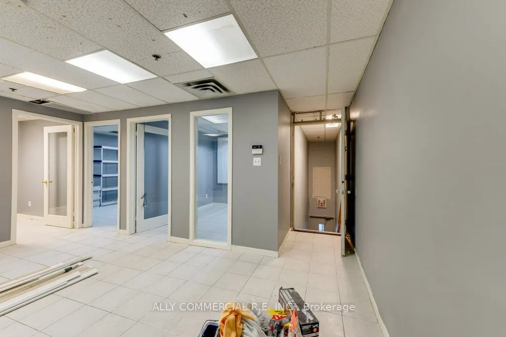 955 Wilson Avenue #15