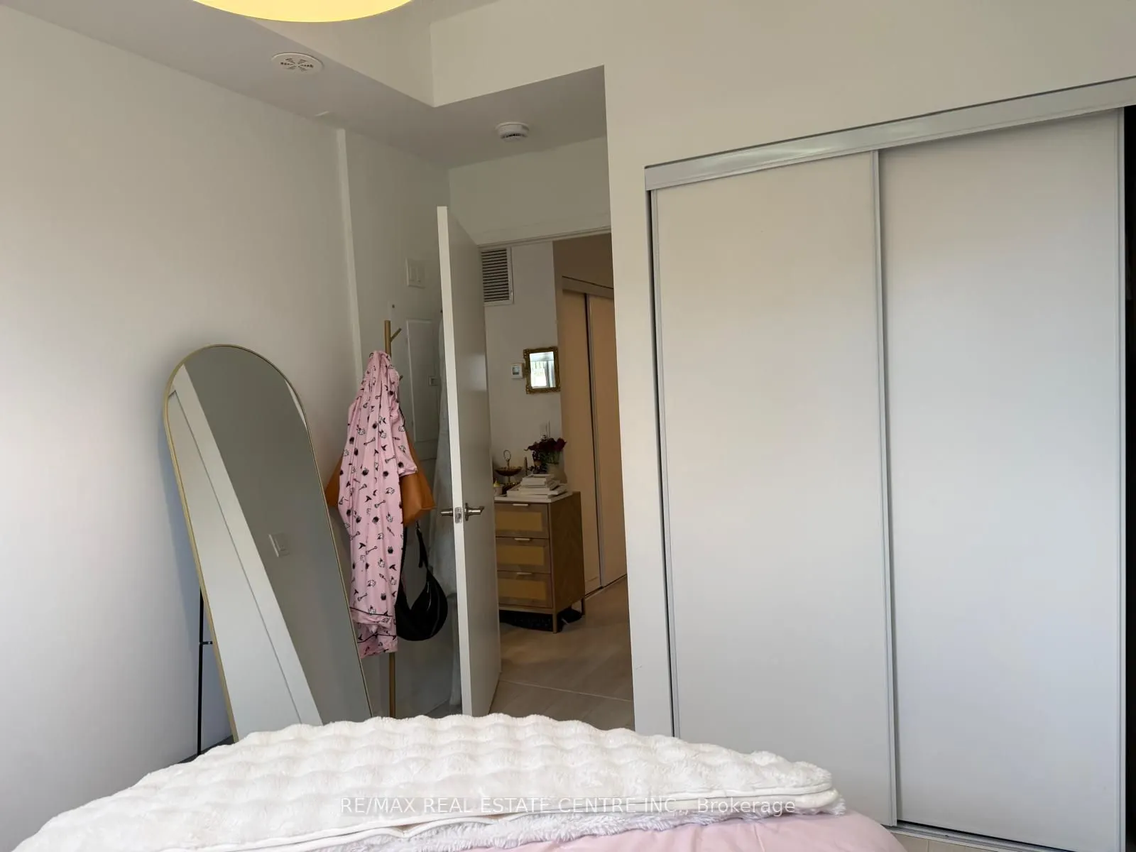 1137 Cooke Boulevard #214