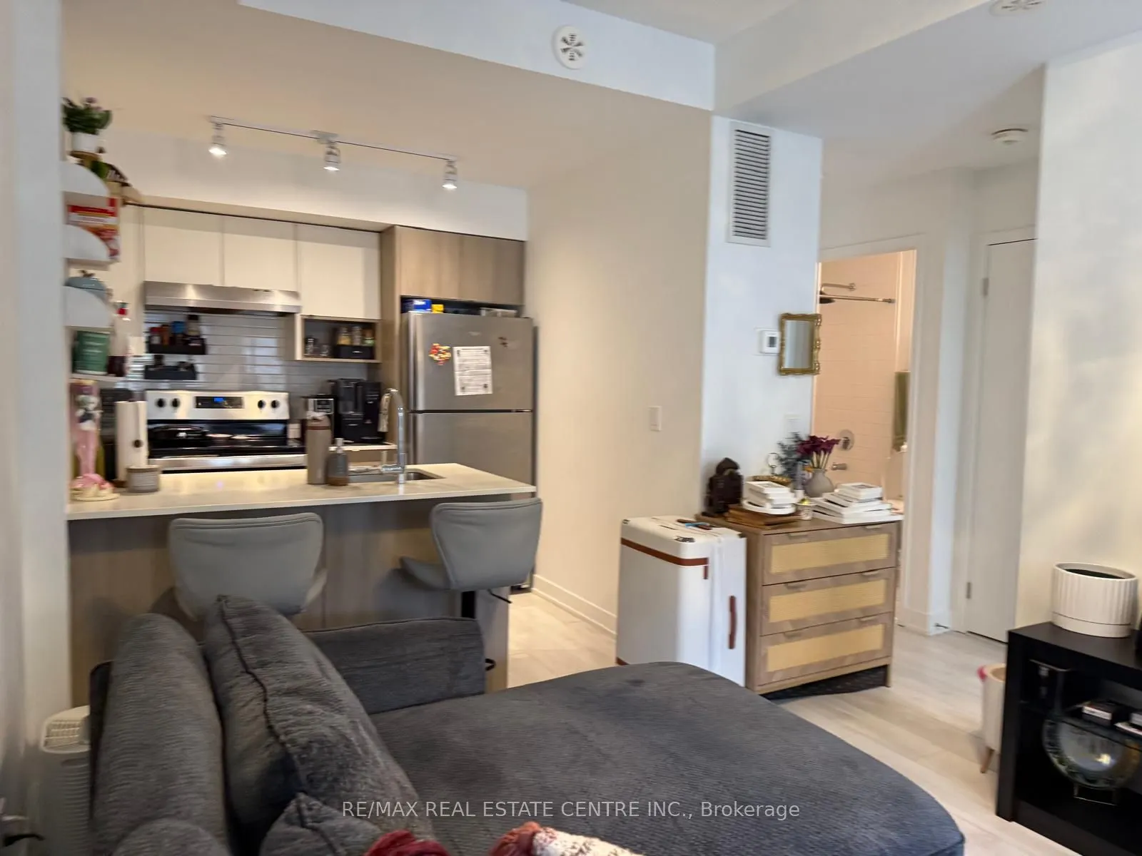 1137 Cooke Boulevard #214