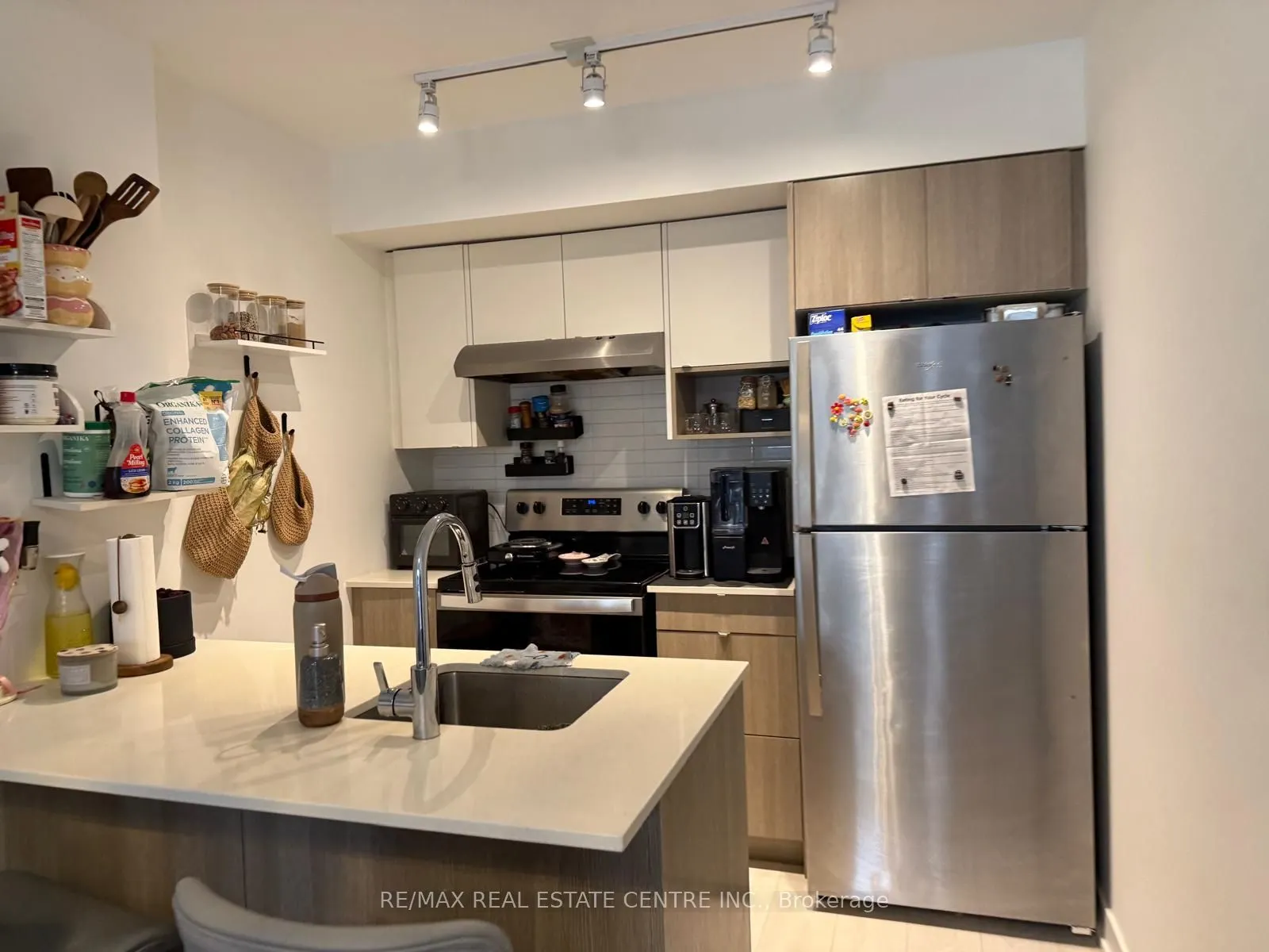 1137 Cooke Boulevard #214