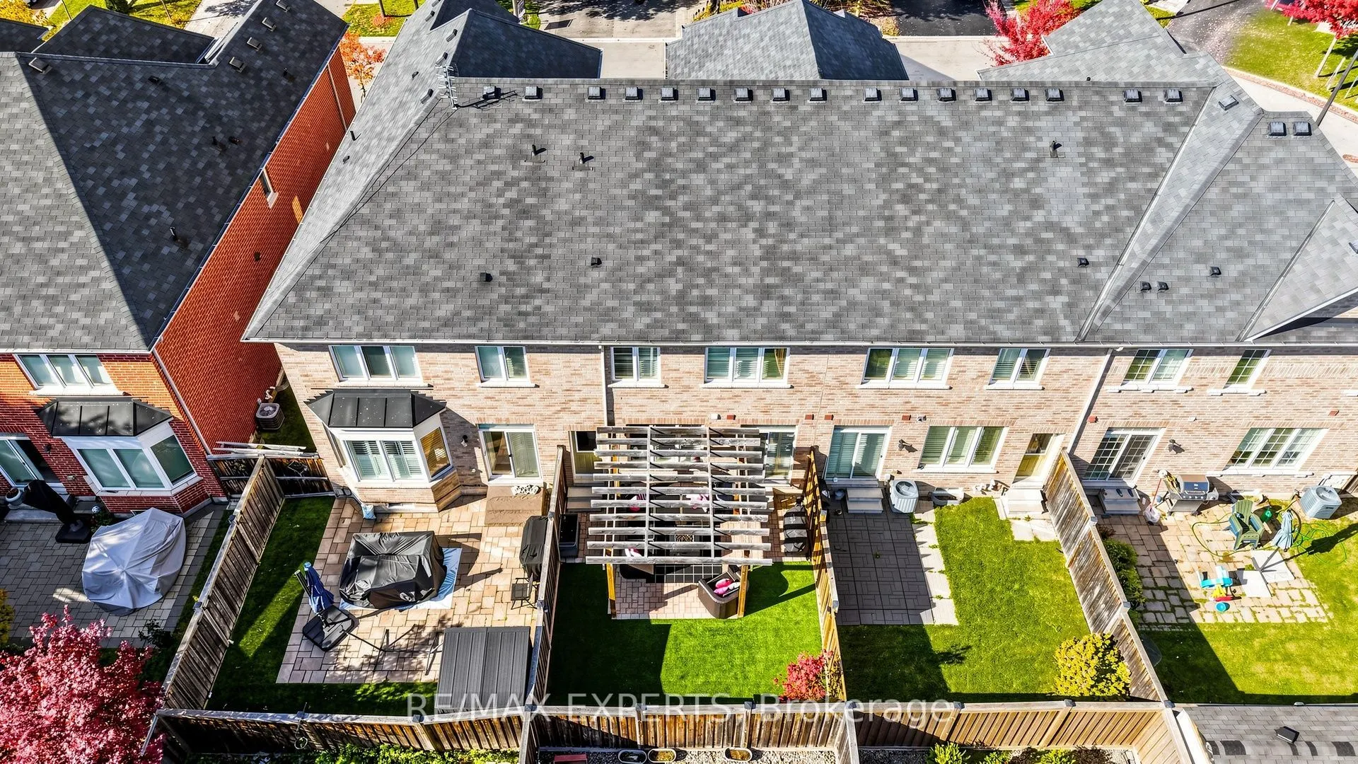 1456 Haws Crescent