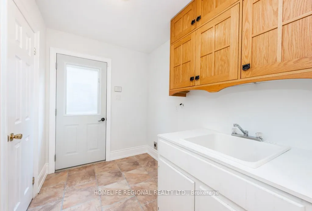 3103 Mccarthy Court