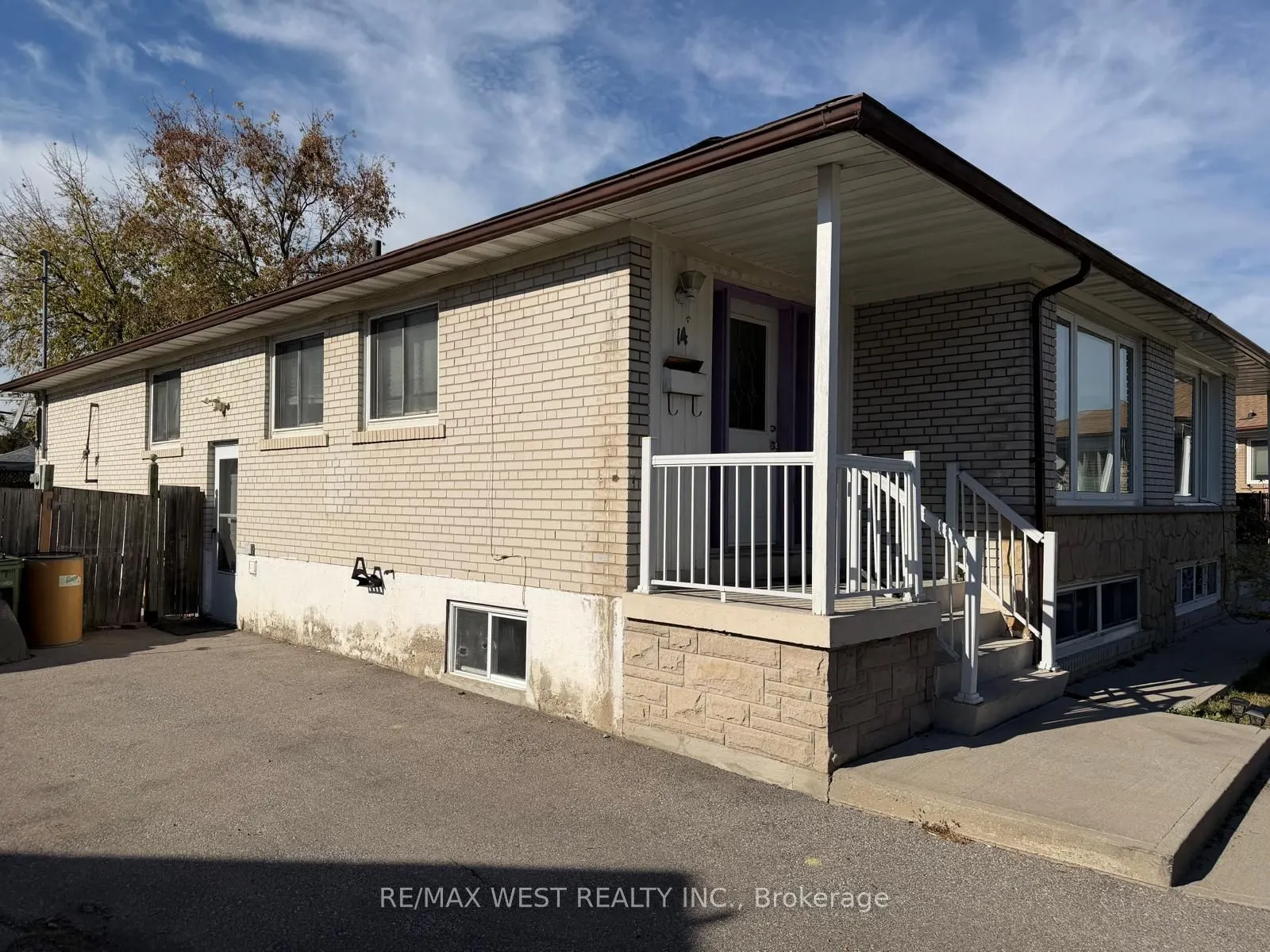 14 Melpham Court