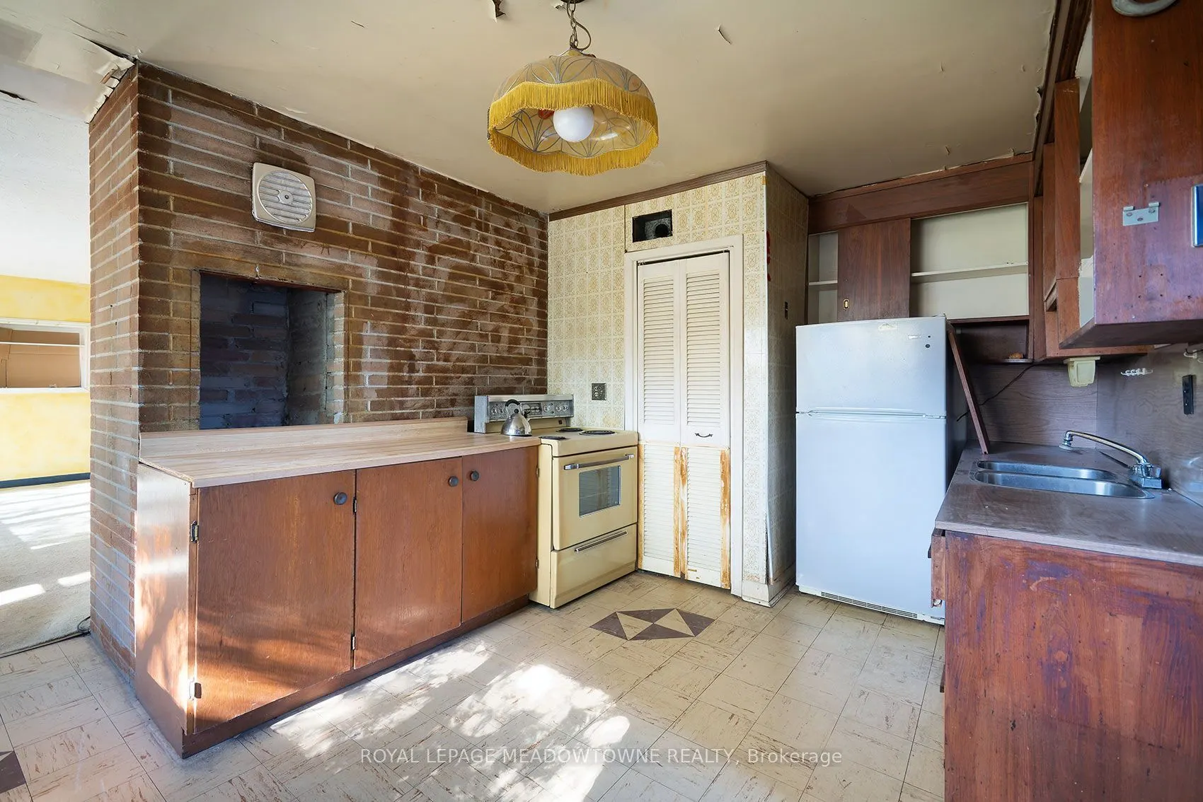 112 Vista Boulevard