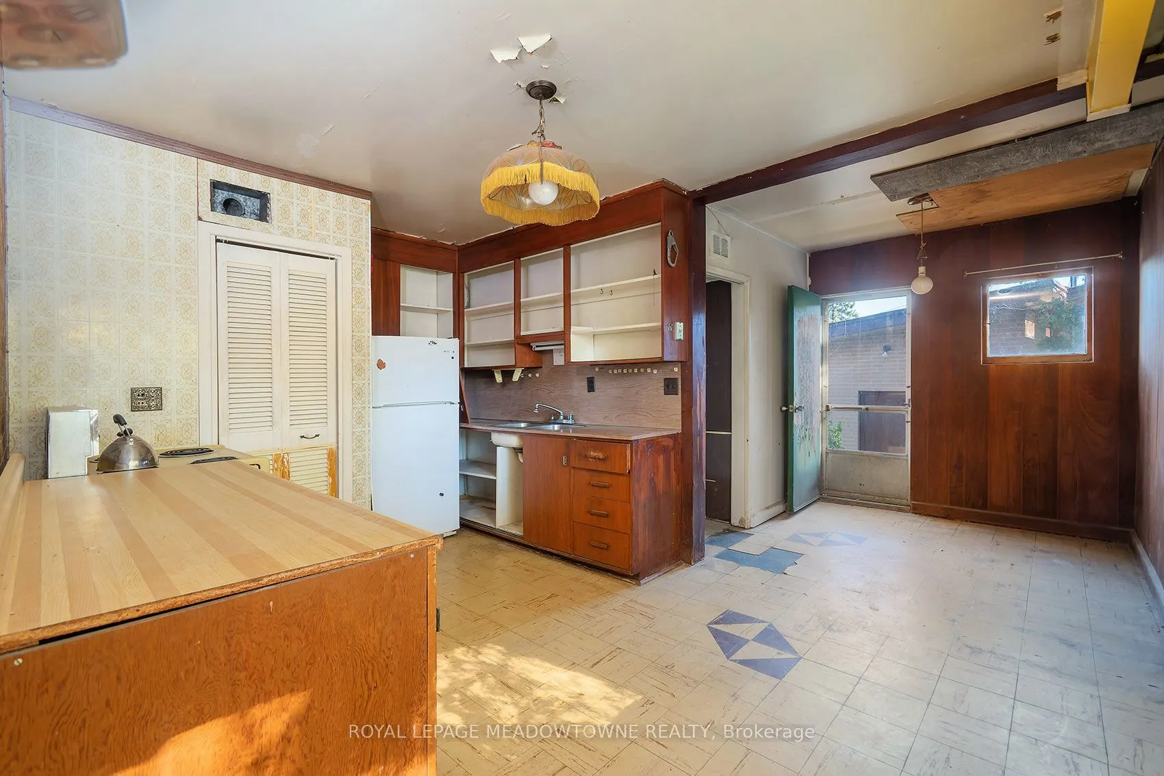 112 Vista Boulevard
