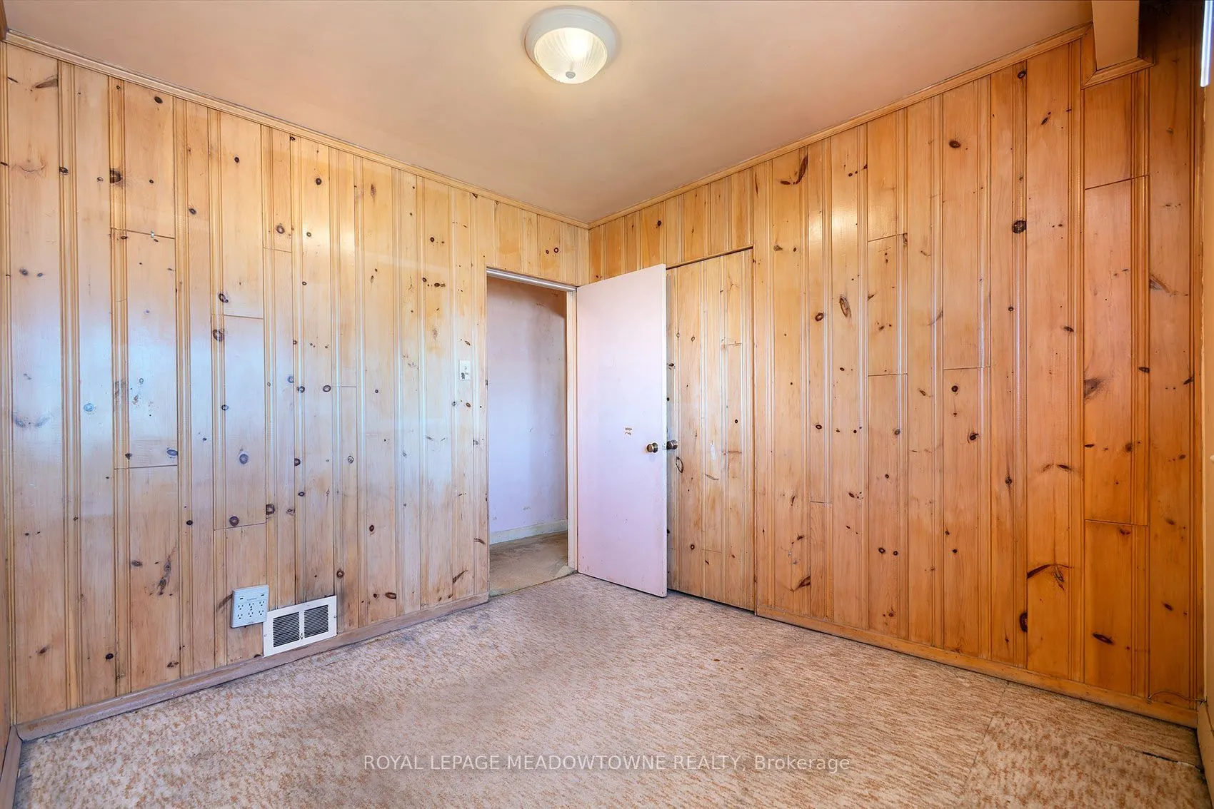 112 Vista Boulevard