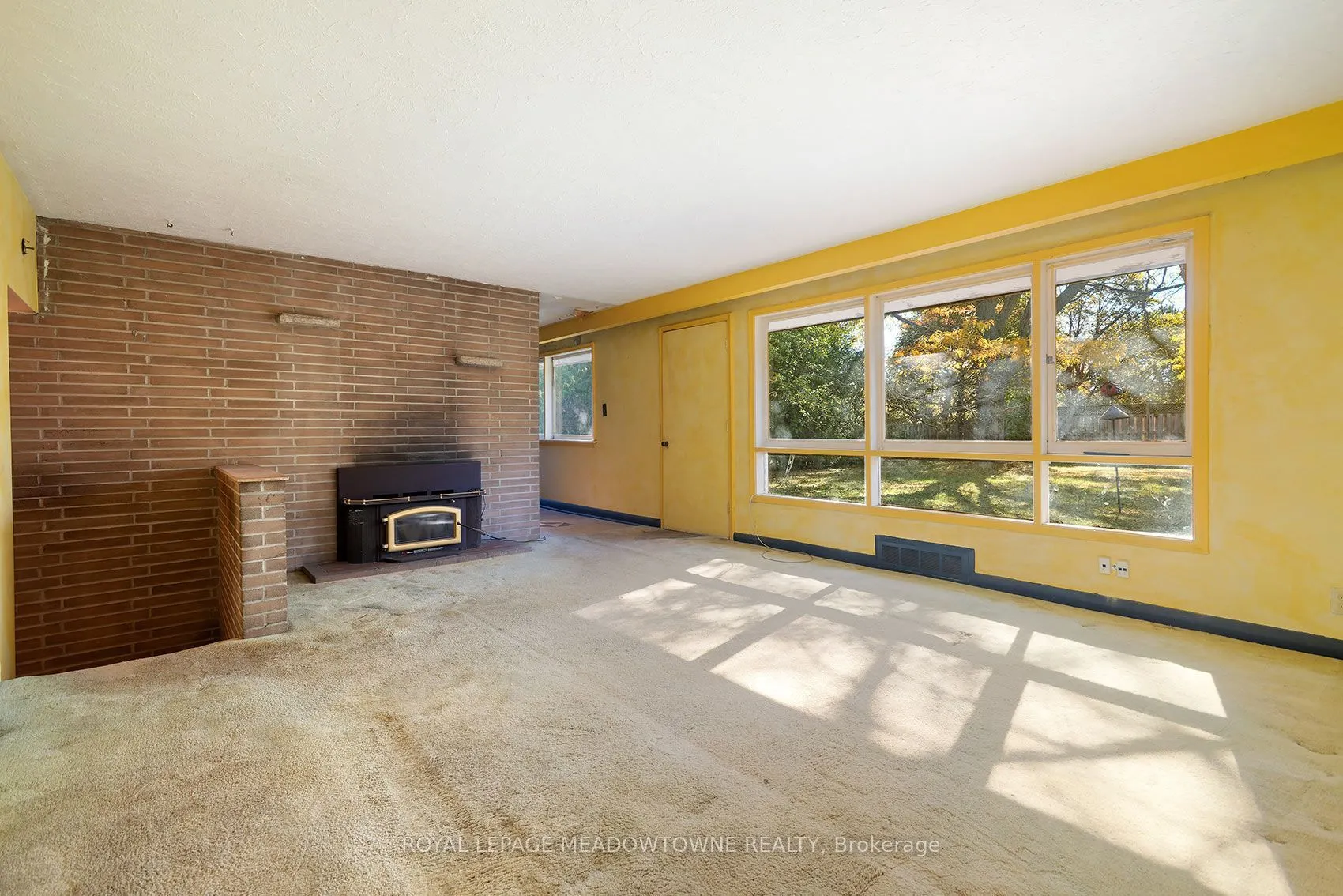 112 Vista Boulevard