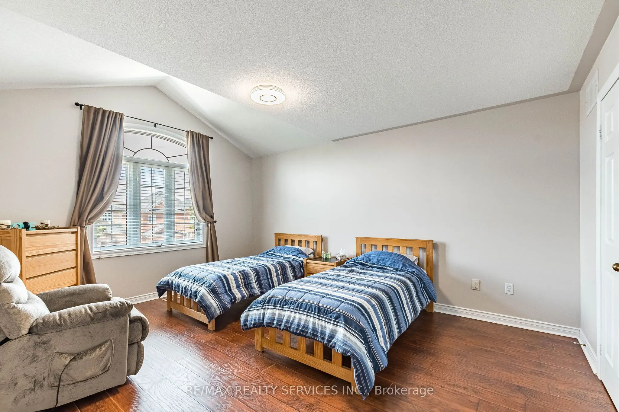 151 Fairhill Avenue