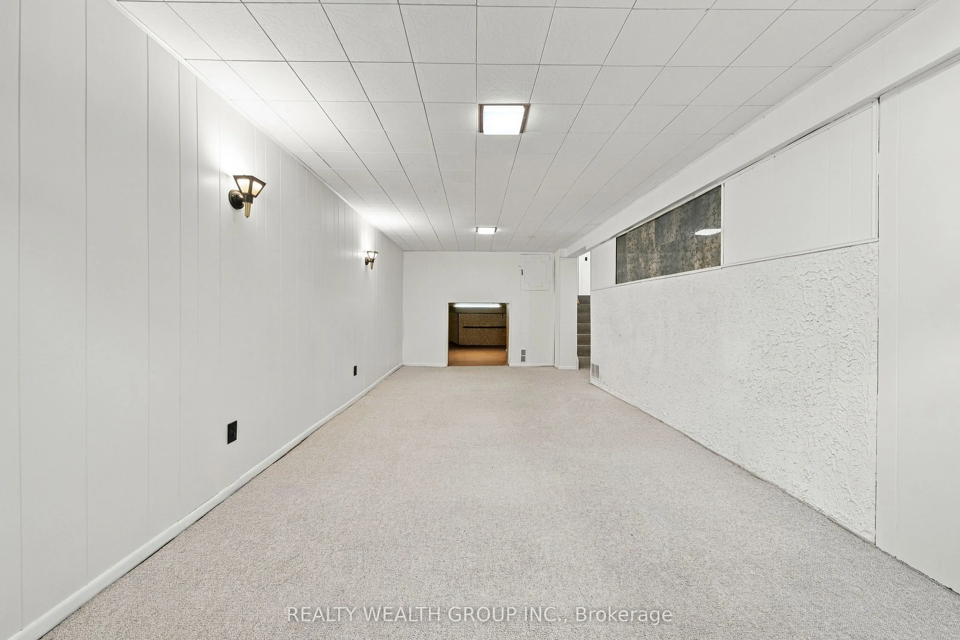 10 Flavian Court